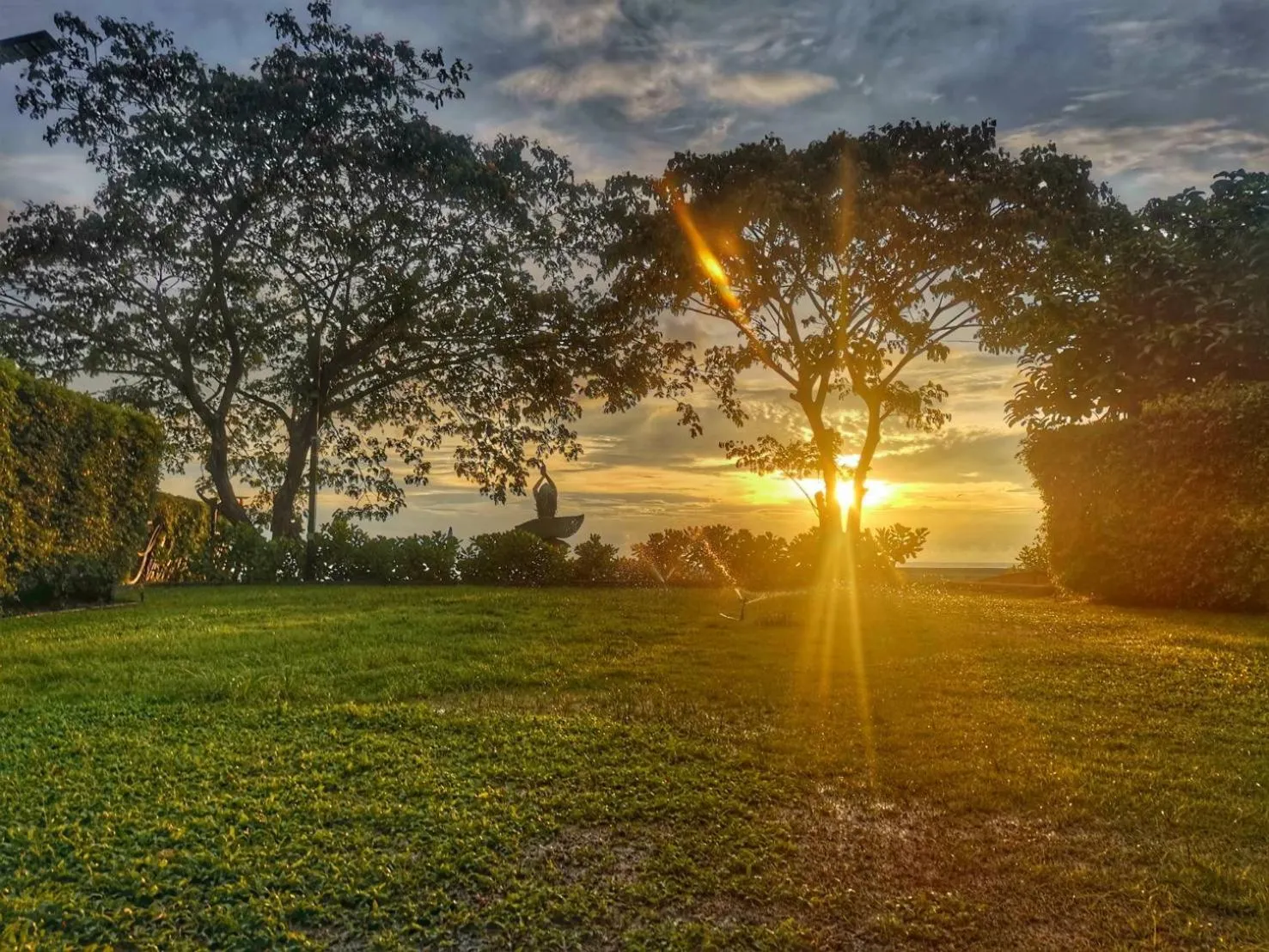 Inner courtyard view in Beach Walk Boutique Resort