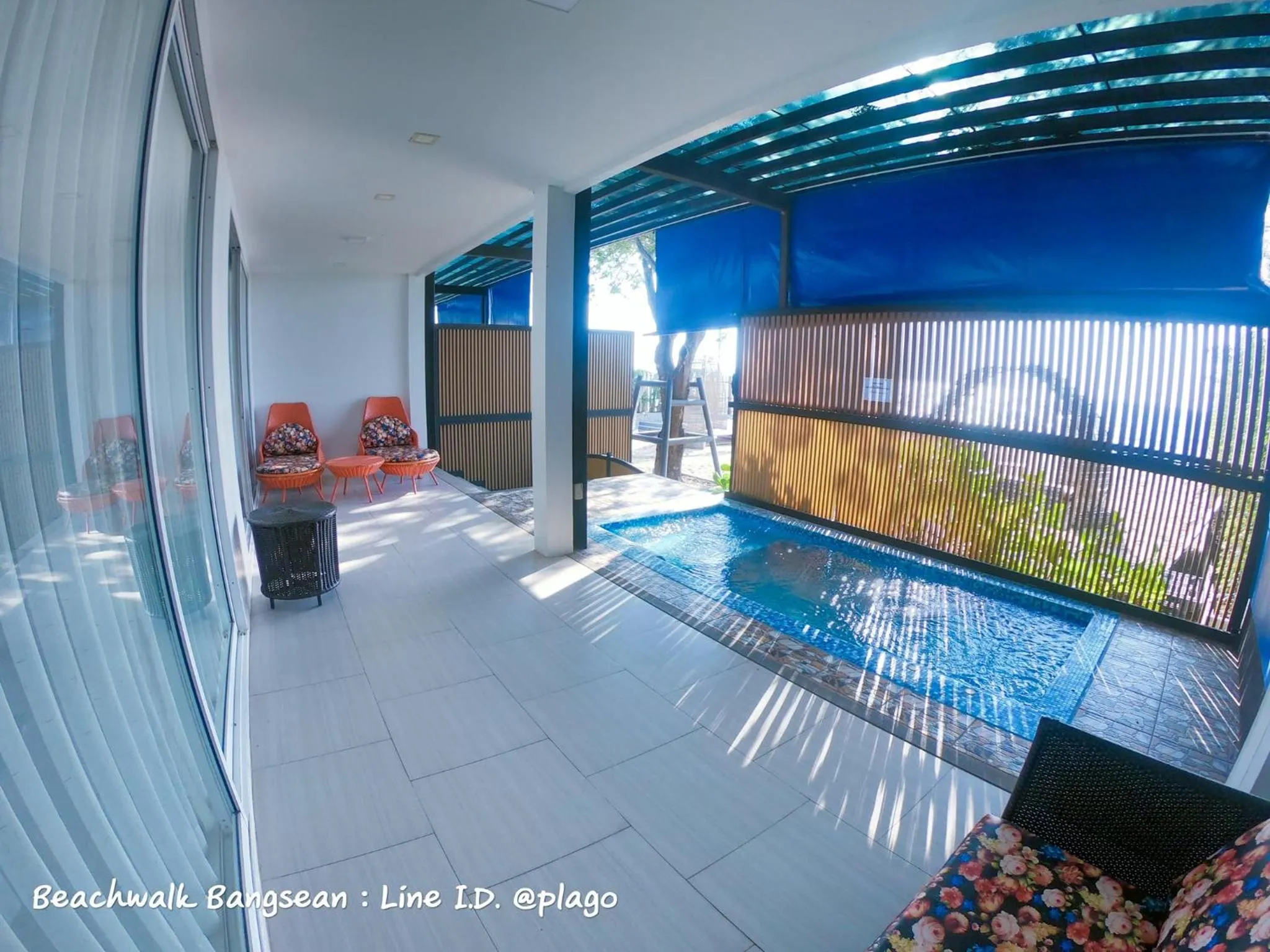 Swimming pool in Beach Walk Boutique Resort