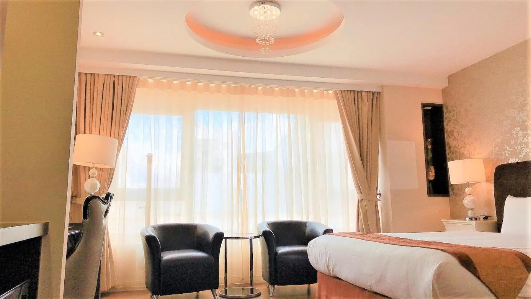 Seating area, Bed in Taitung Z. Hotel