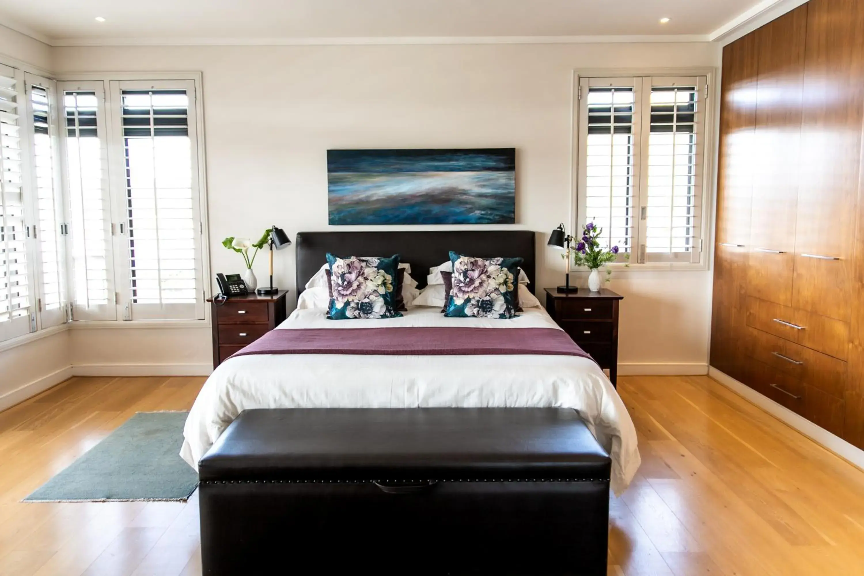 Double Room - single occupancy in Selkirk House Double Room - single occupancy in Selkirk House