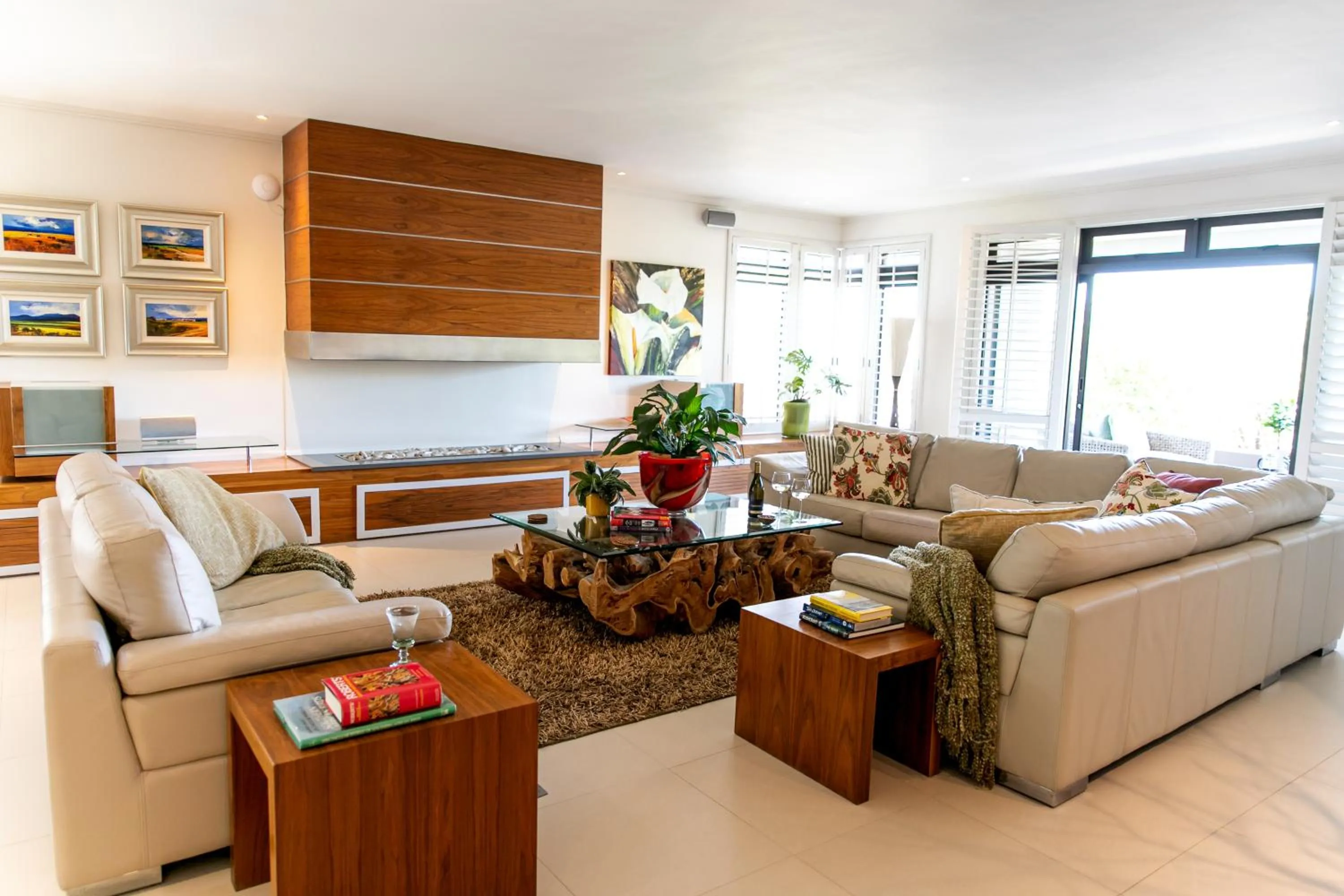 Living room in Selkirk House