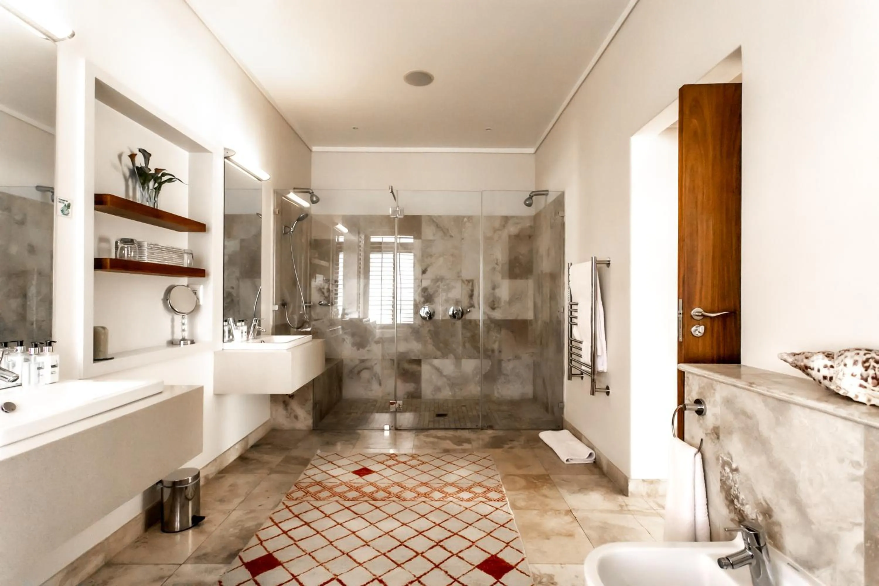 Bathroom in Selkirk House