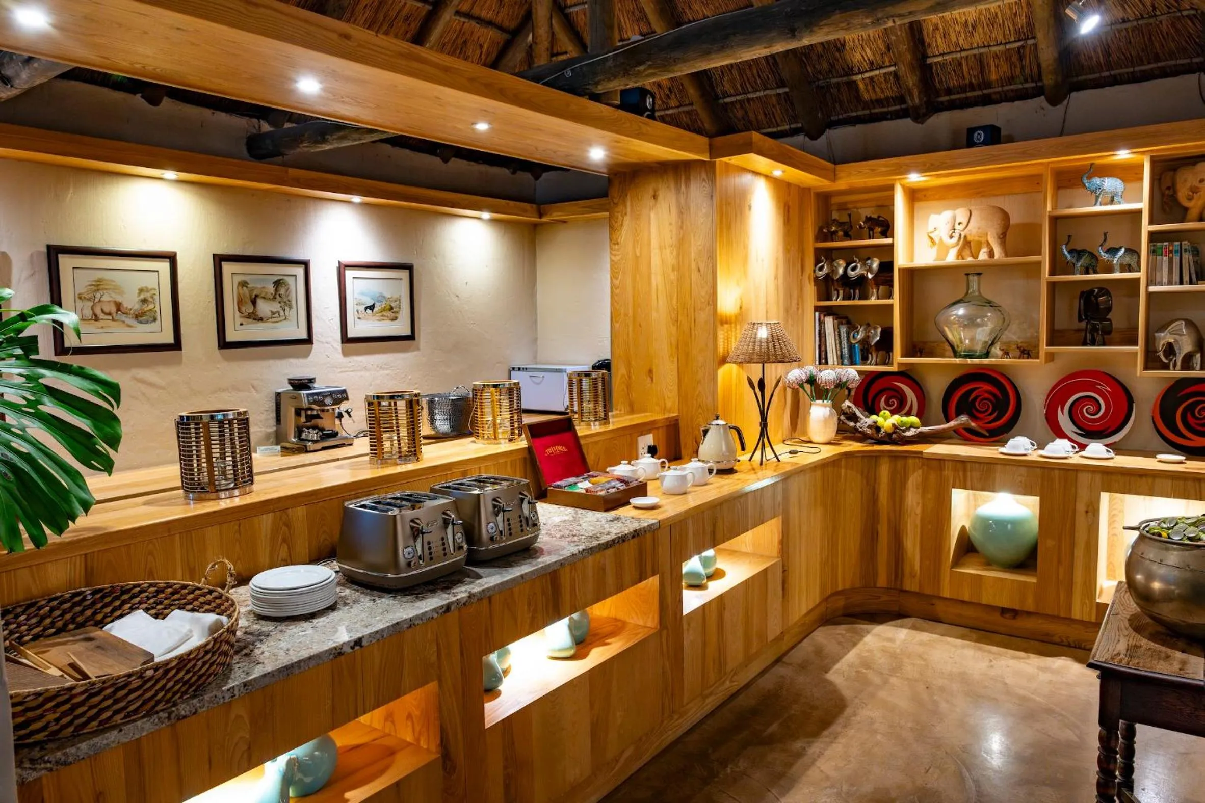 Food and drinks in Woodall Country House and Spa