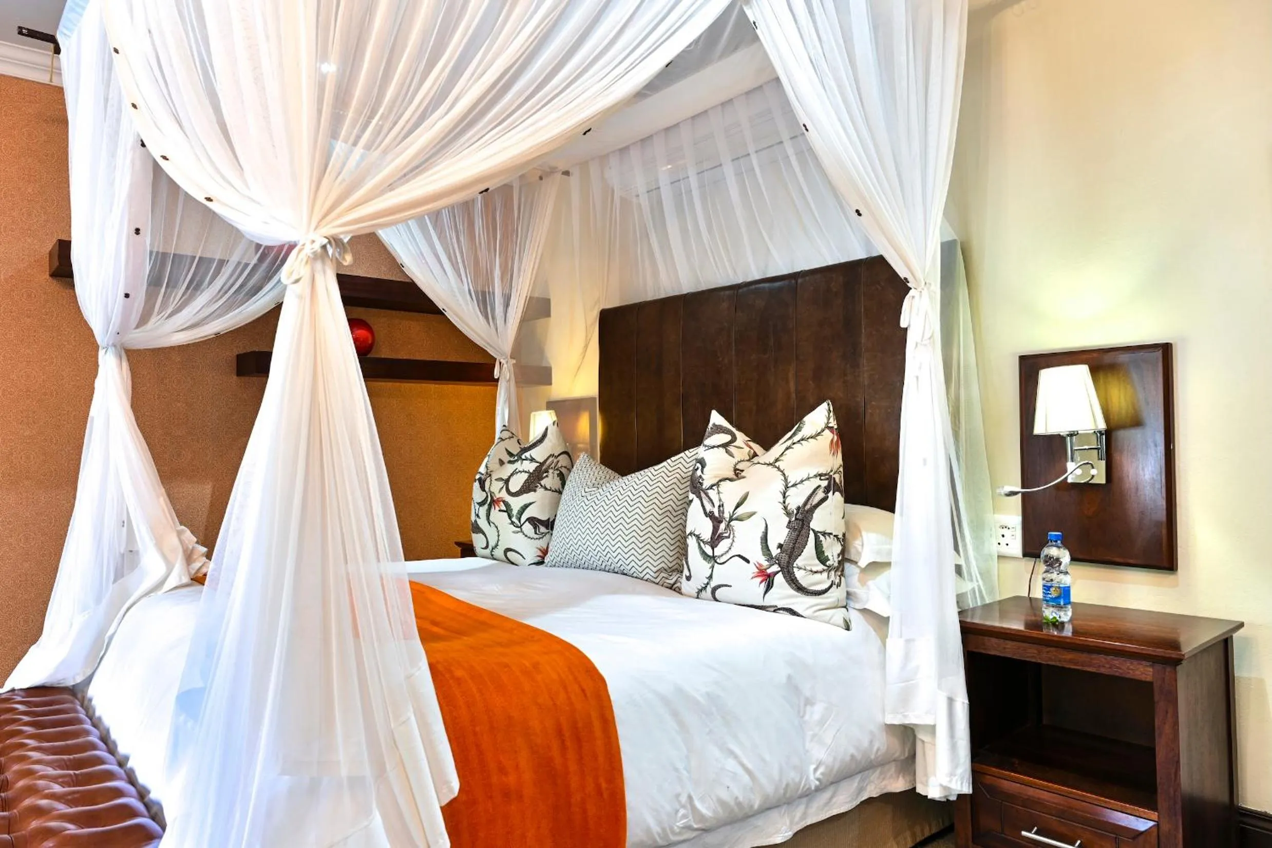 Bed in Woodall Country House and Spa