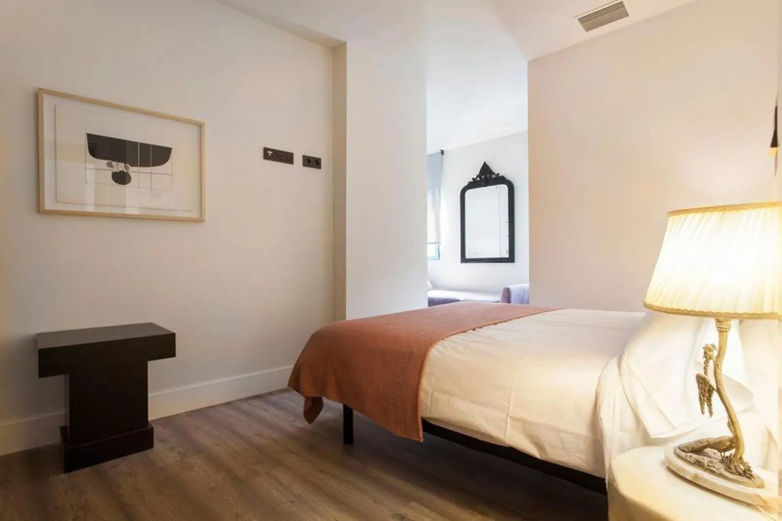 Bedroom, Bed in Apartamentos RG Dúplex San Bernardo