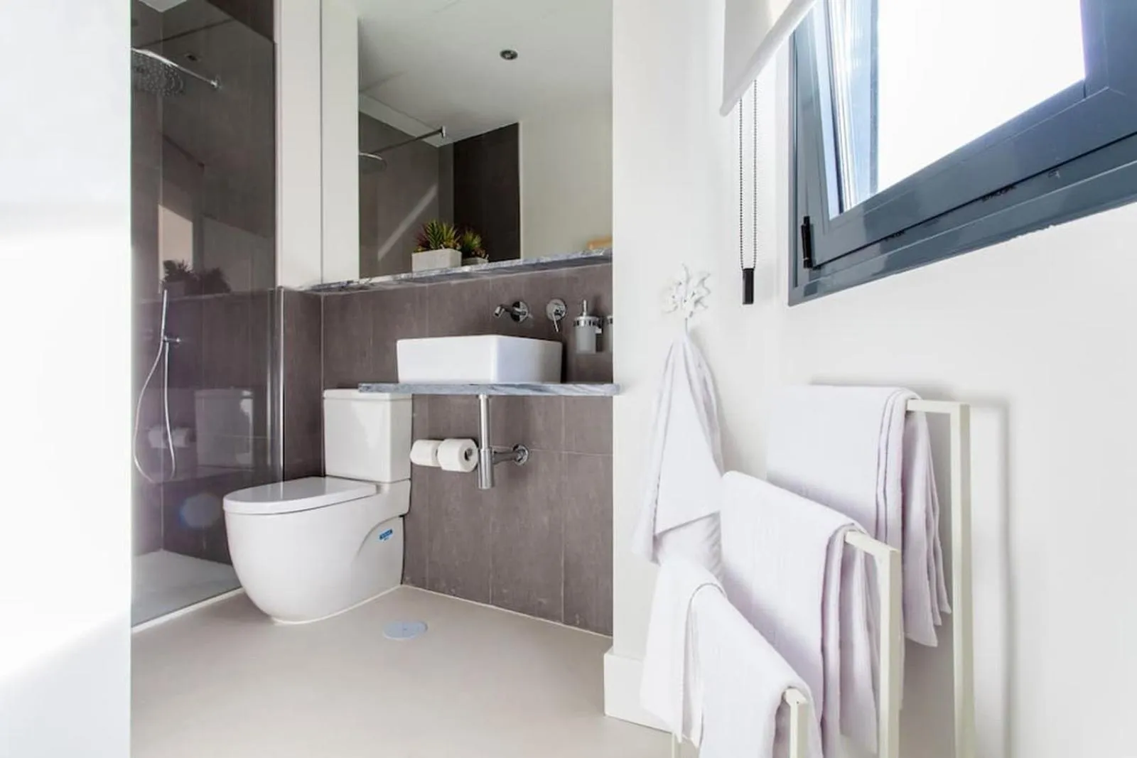 Bathroom in Apartamentos RG Dúplex San Bernardo