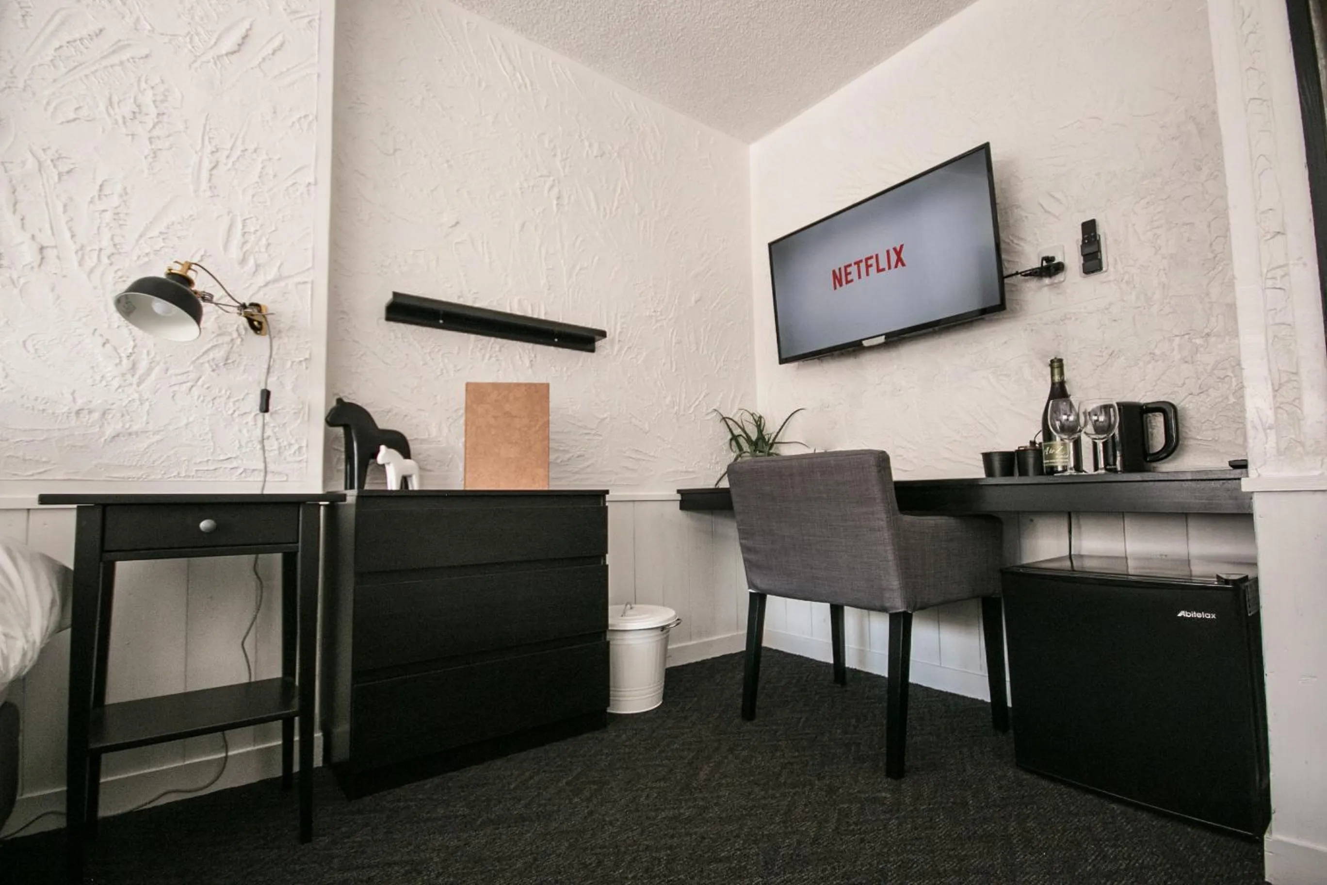 TV and multimedia in Hotel Villa Hakuba by HHG