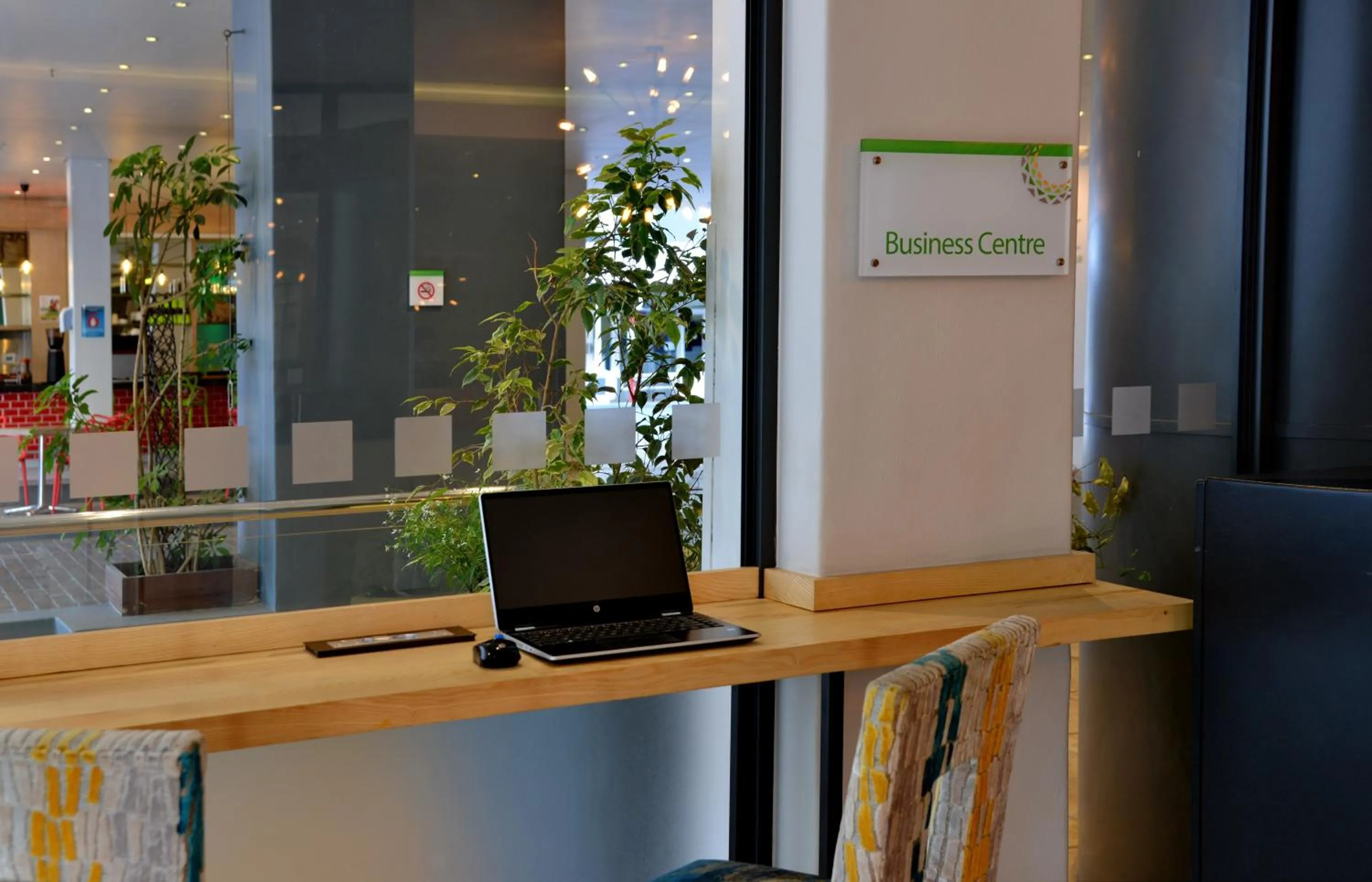 Business facilities in Cresta Grande Cape Town