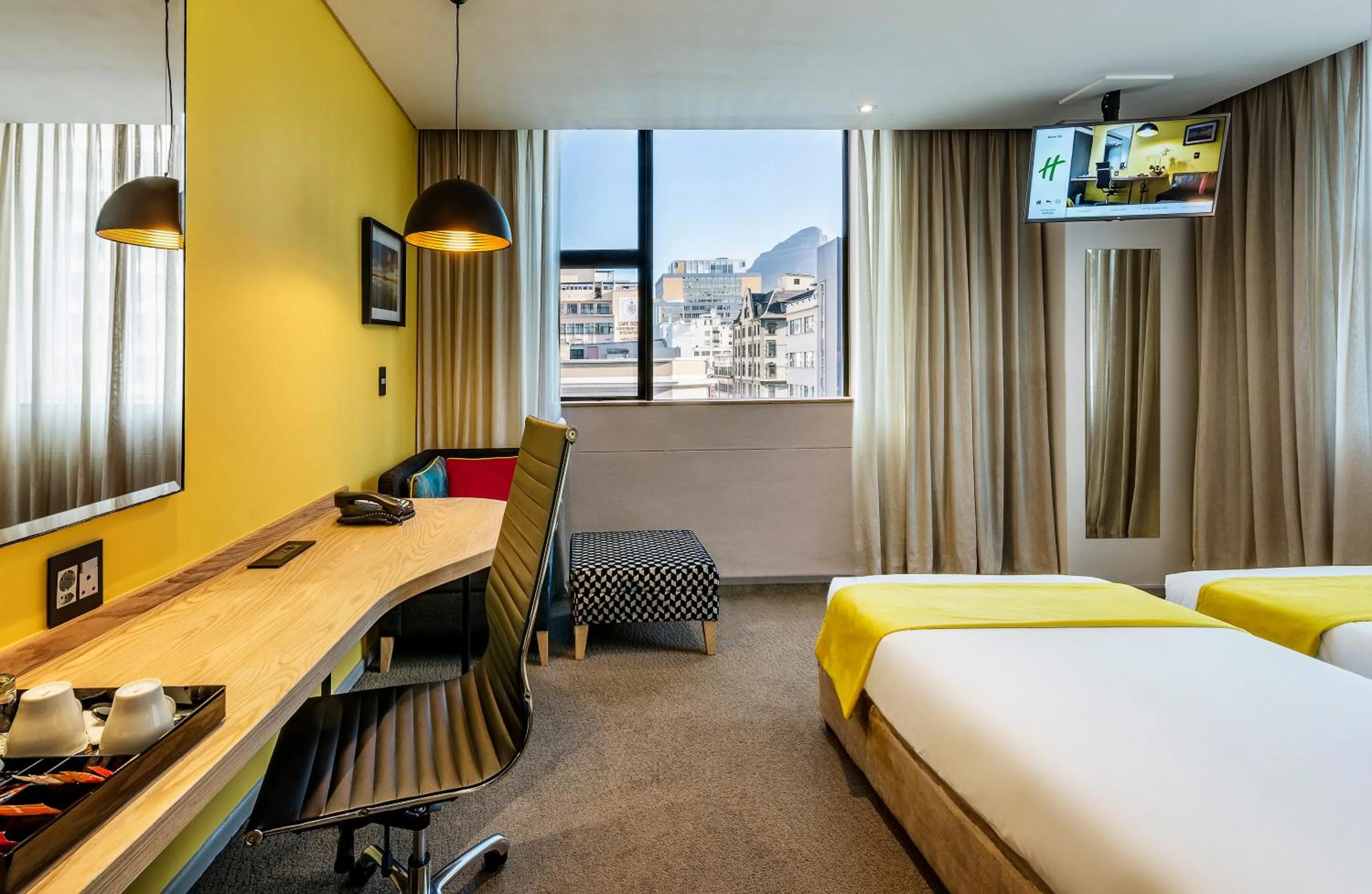 TV and multimedia, Bed in Cresta Grande Cape Town