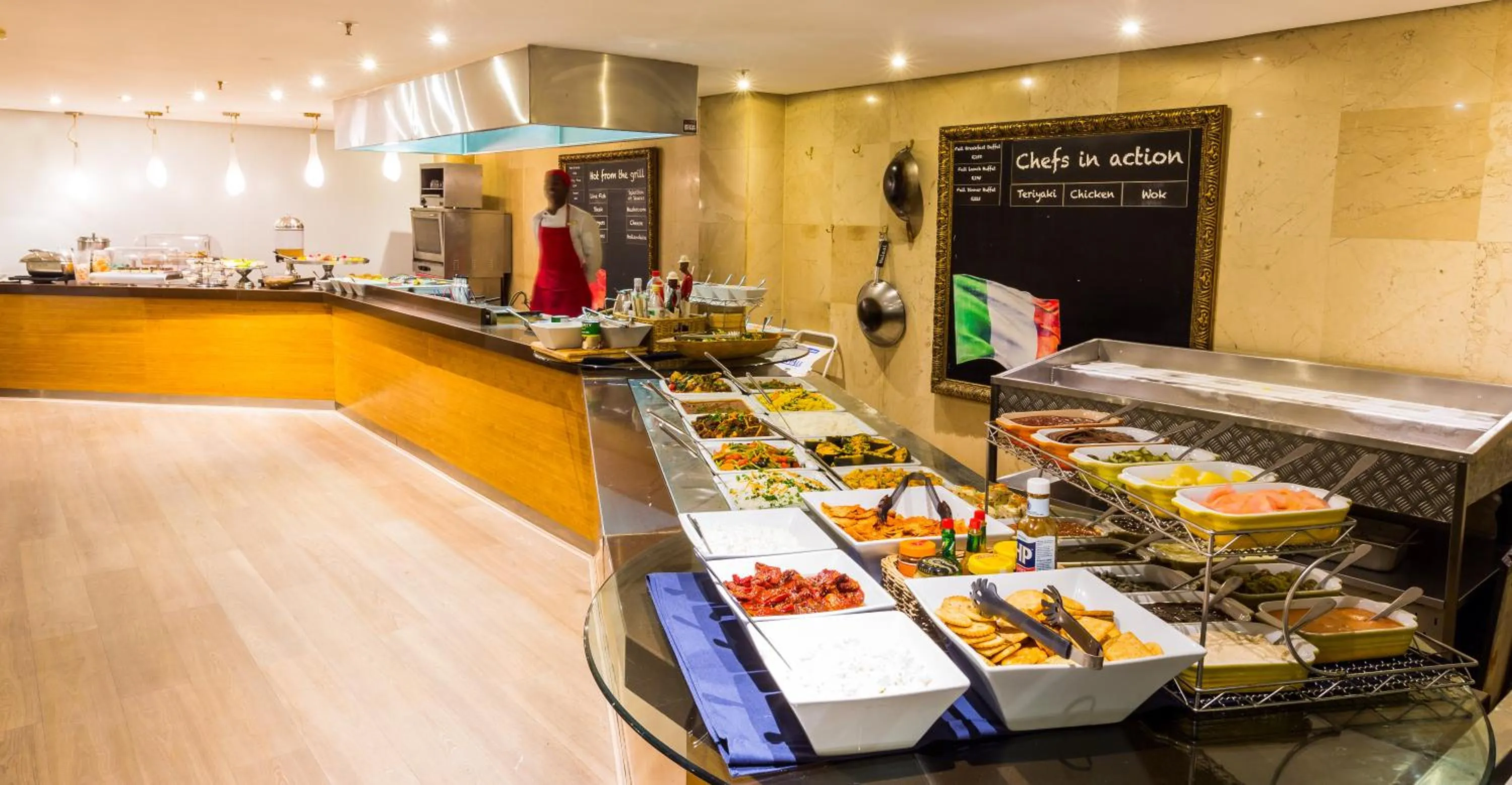 Restaurant/places to eat in Cresta Grande Cape Town