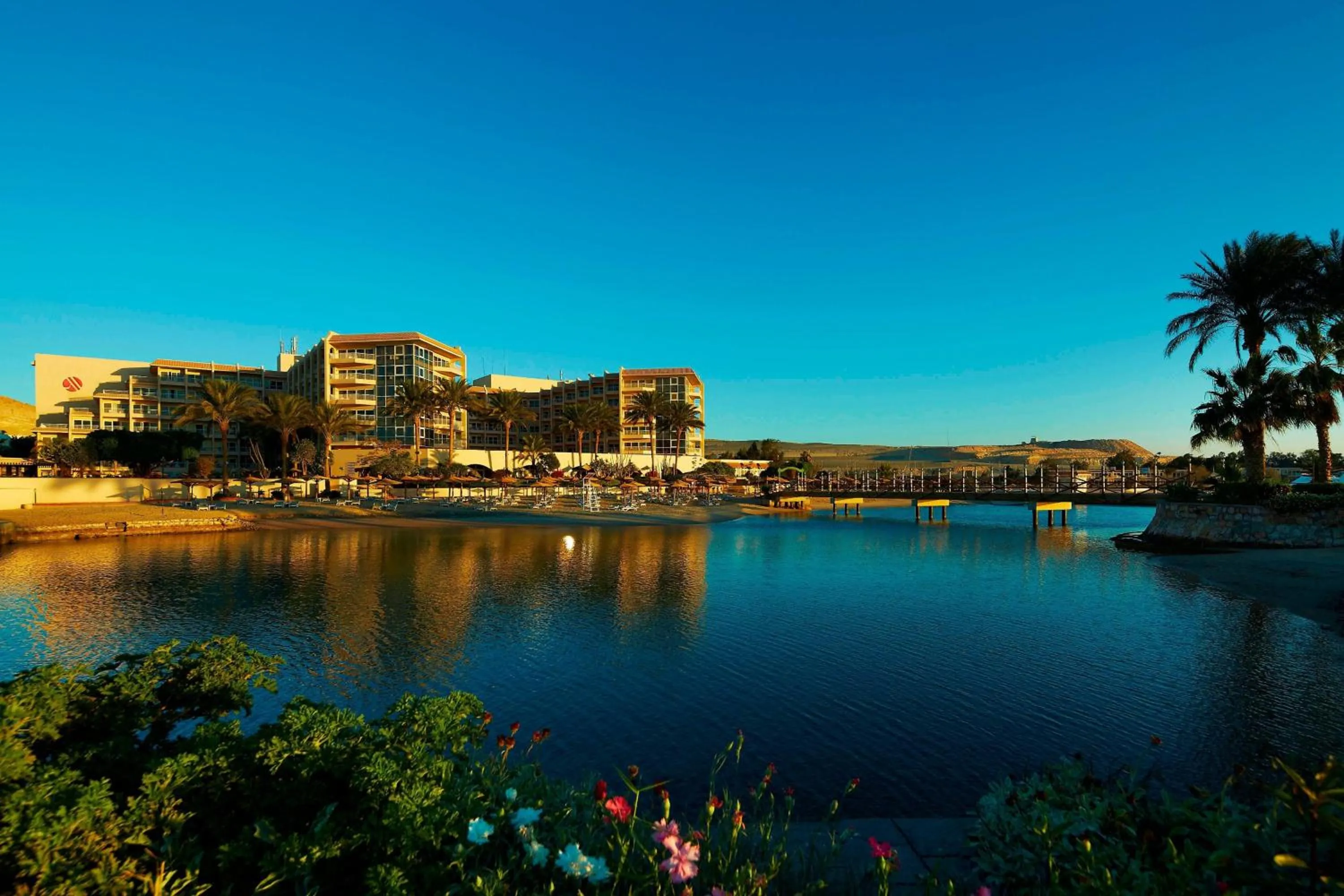 Property building in Hurghada Marriott Beach Resort