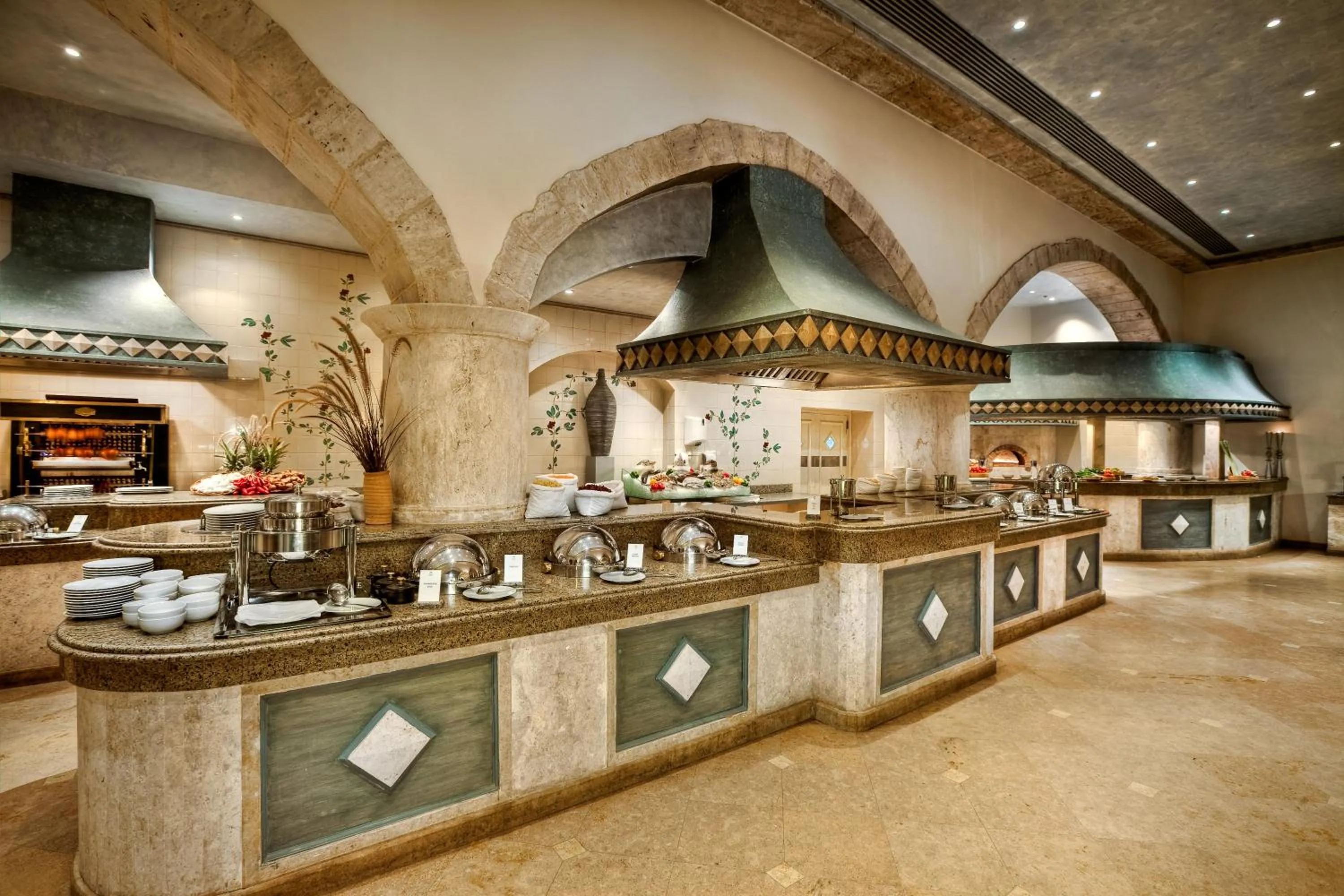 Restaurant/places to eat in Kempinski Hotel Soma Bay