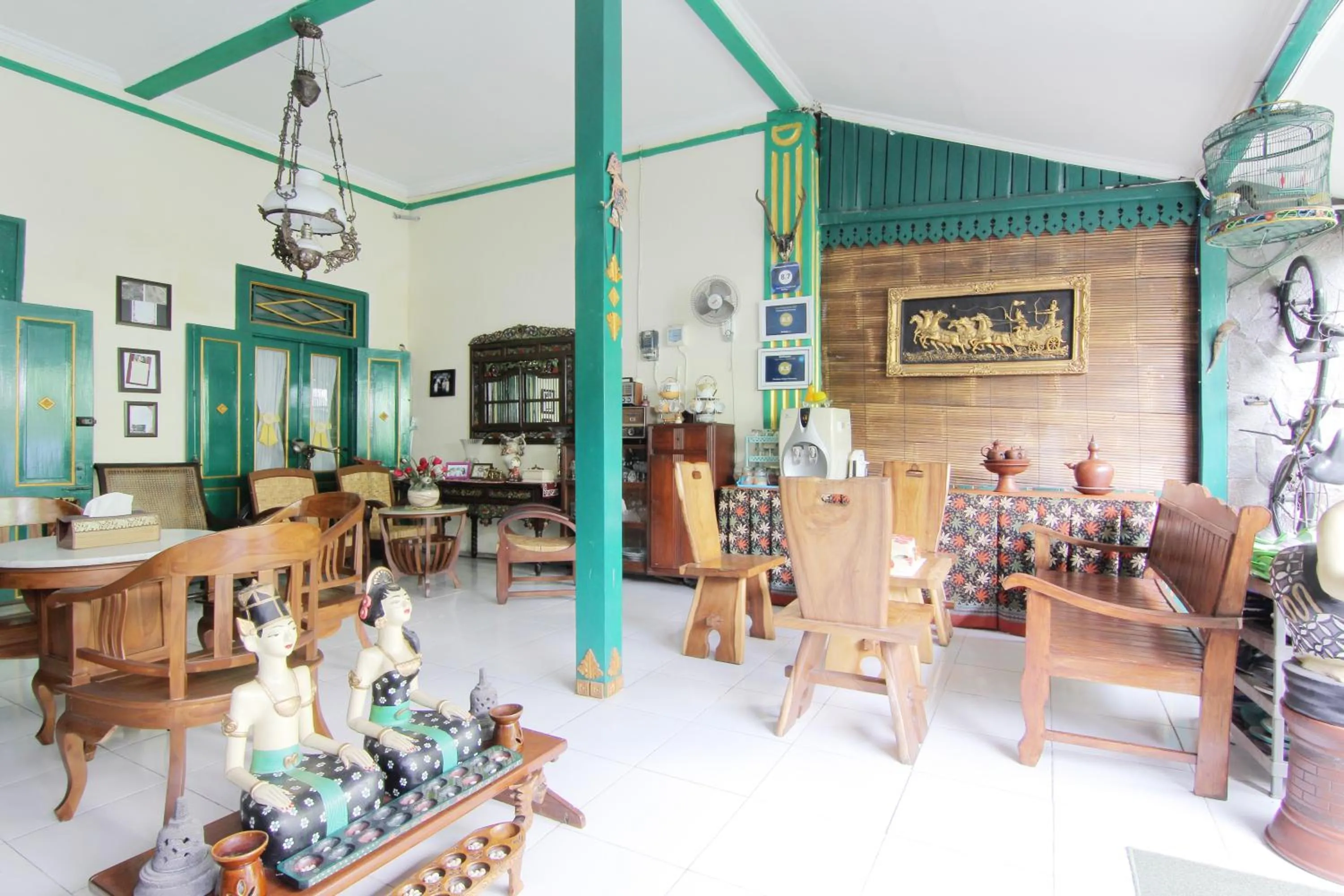 Living room in Pendopo Andari Homestay