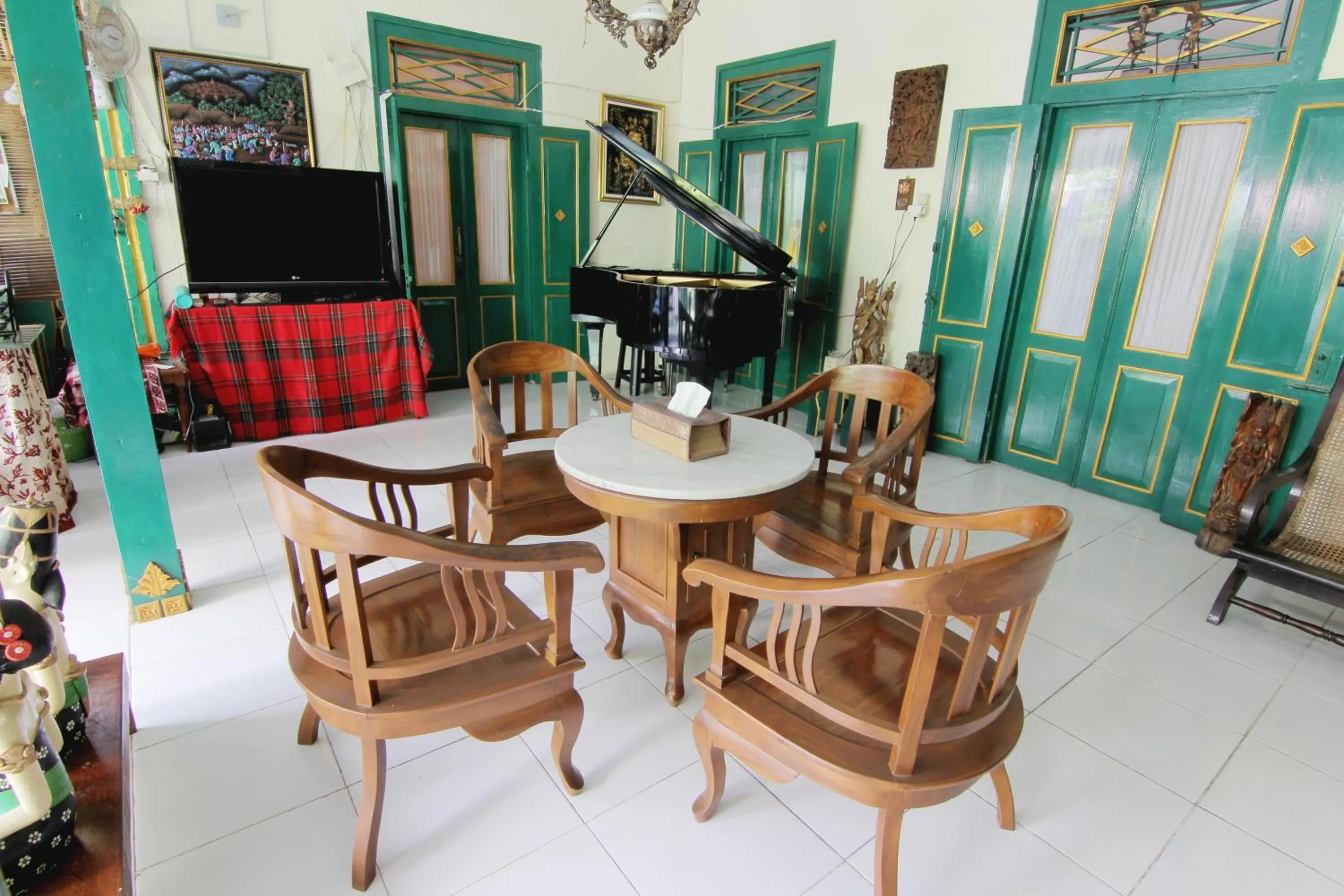 Living room in Pendopo Andari Homestay