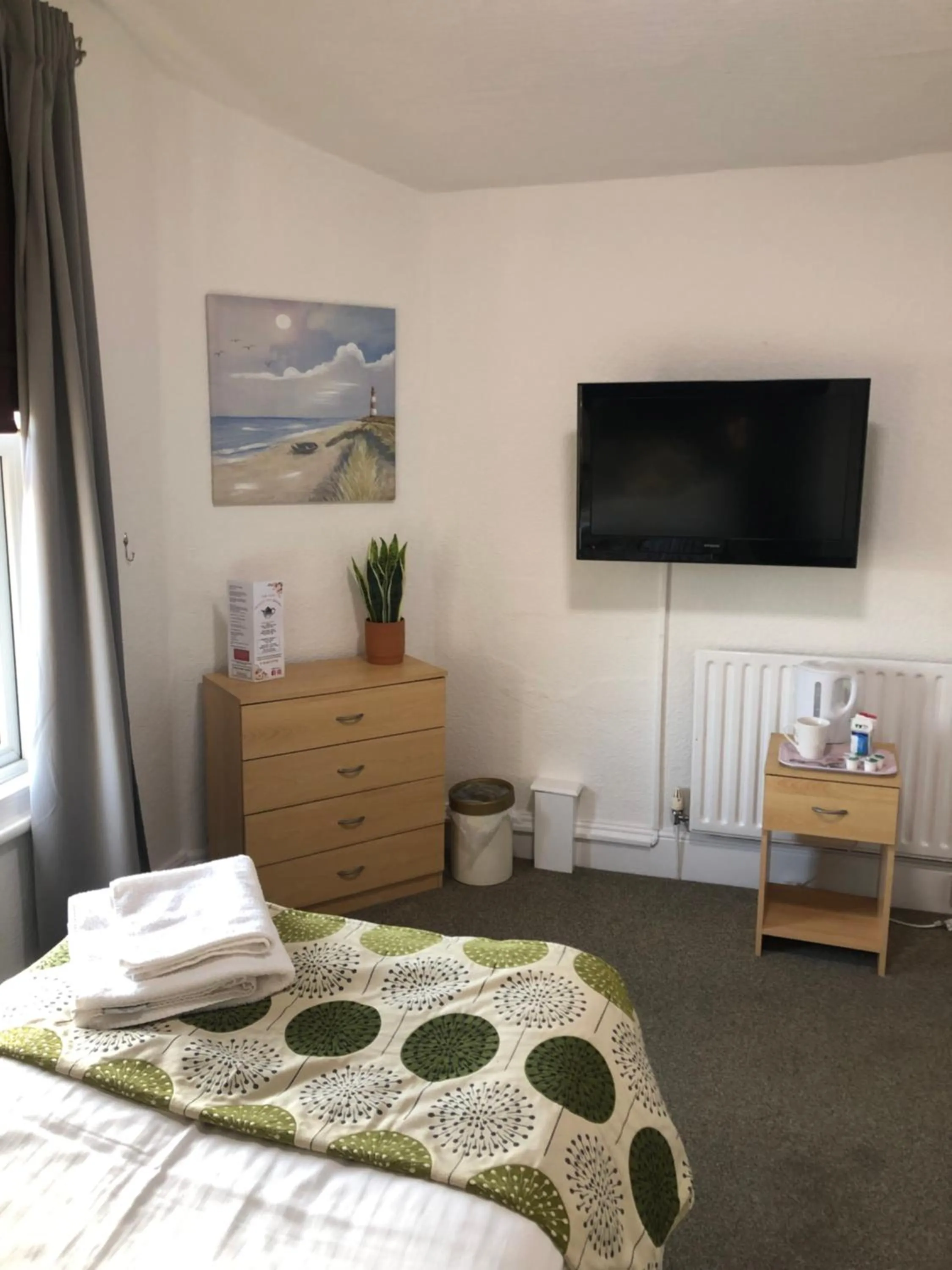 Bed in Trinity Guest House