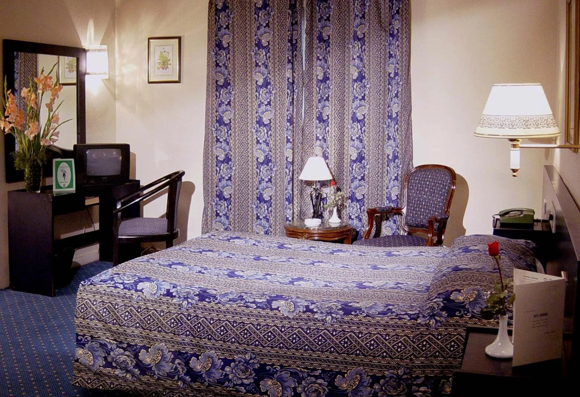 Photo of the whole room, Bed in Hotel Concorde Dokki