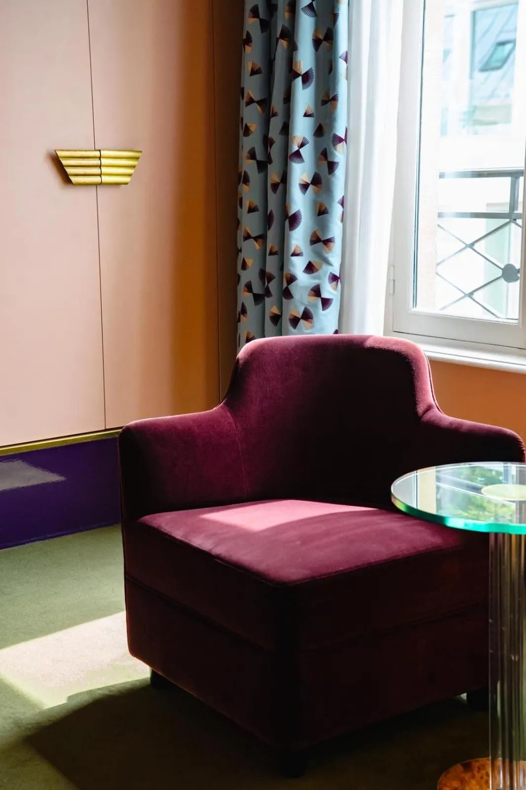 Seating area in Hôtel Saint-Marc