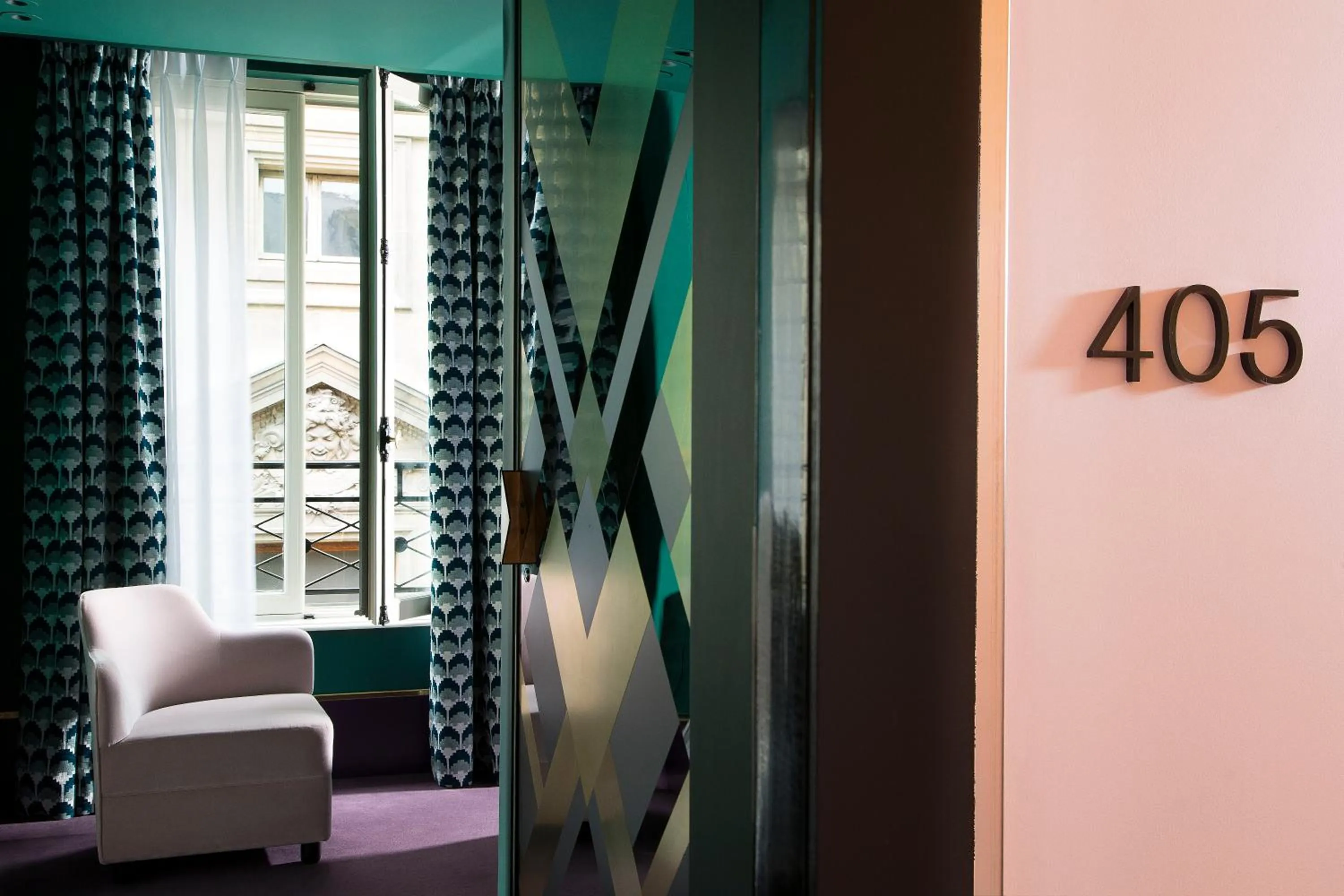 Decorative detail in Hôtel Saint-Marc