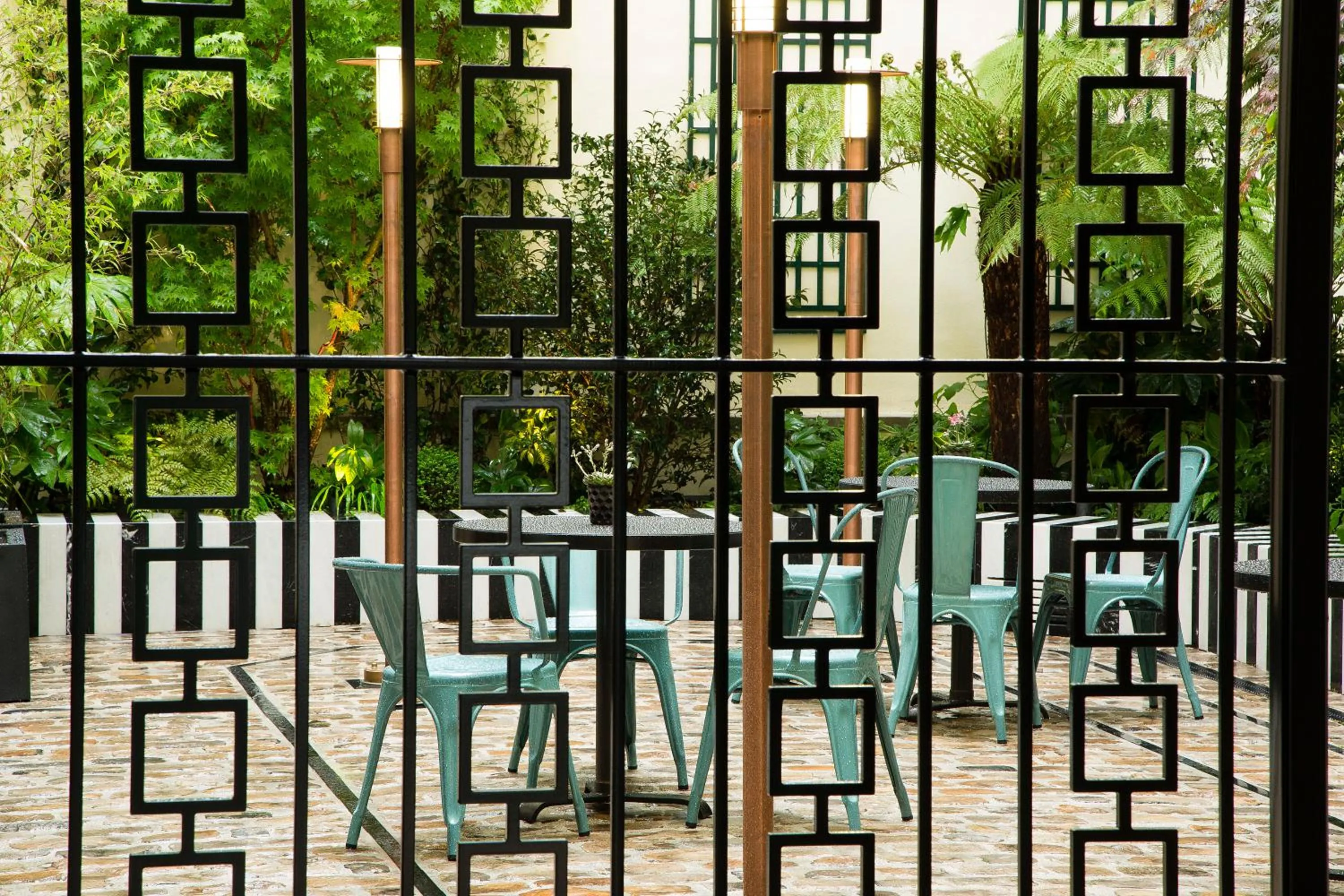 Garden in Hôtel Saint-Marc