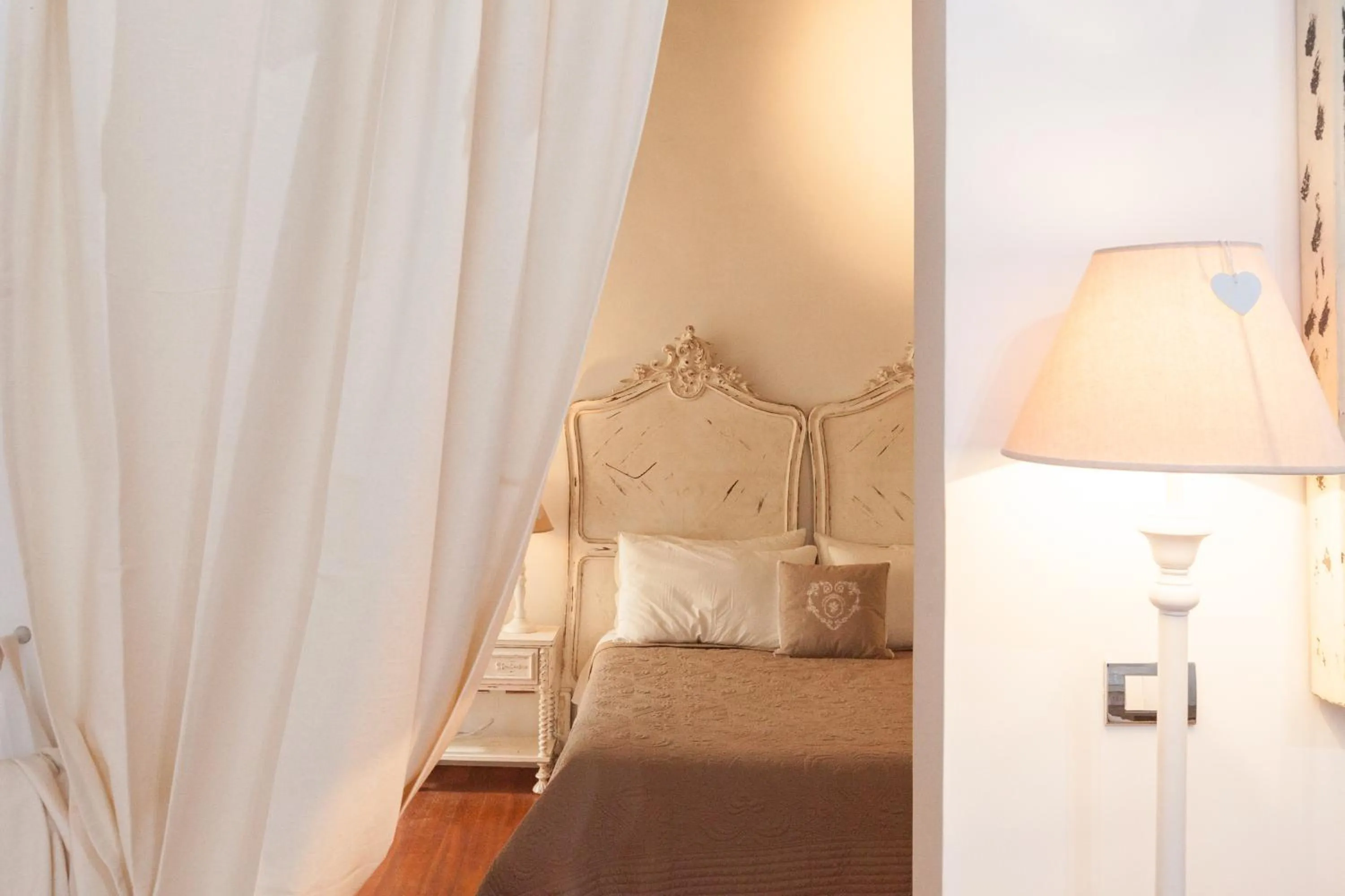 Bed in La Maison de la vie