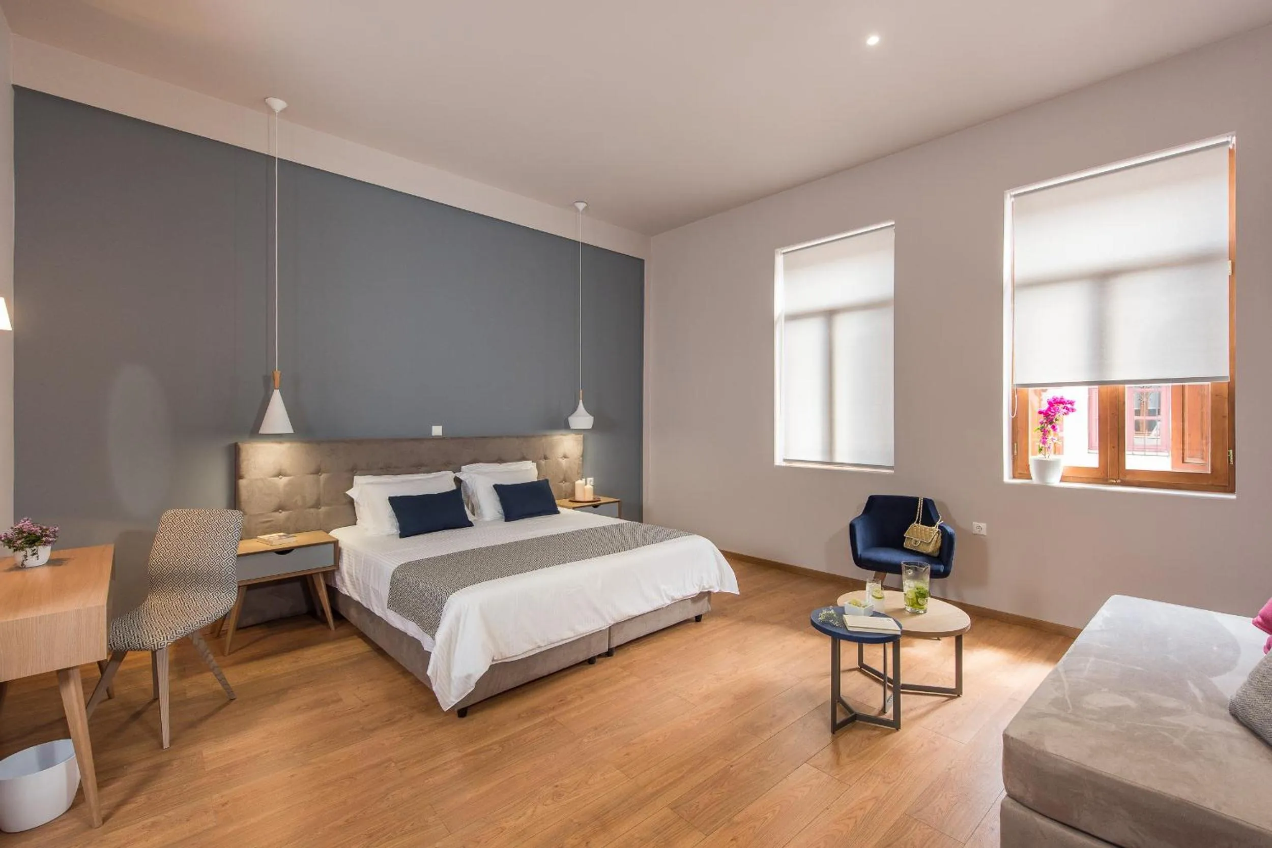 Photo of the whole room, Bed in Bluebell Luxury Suites