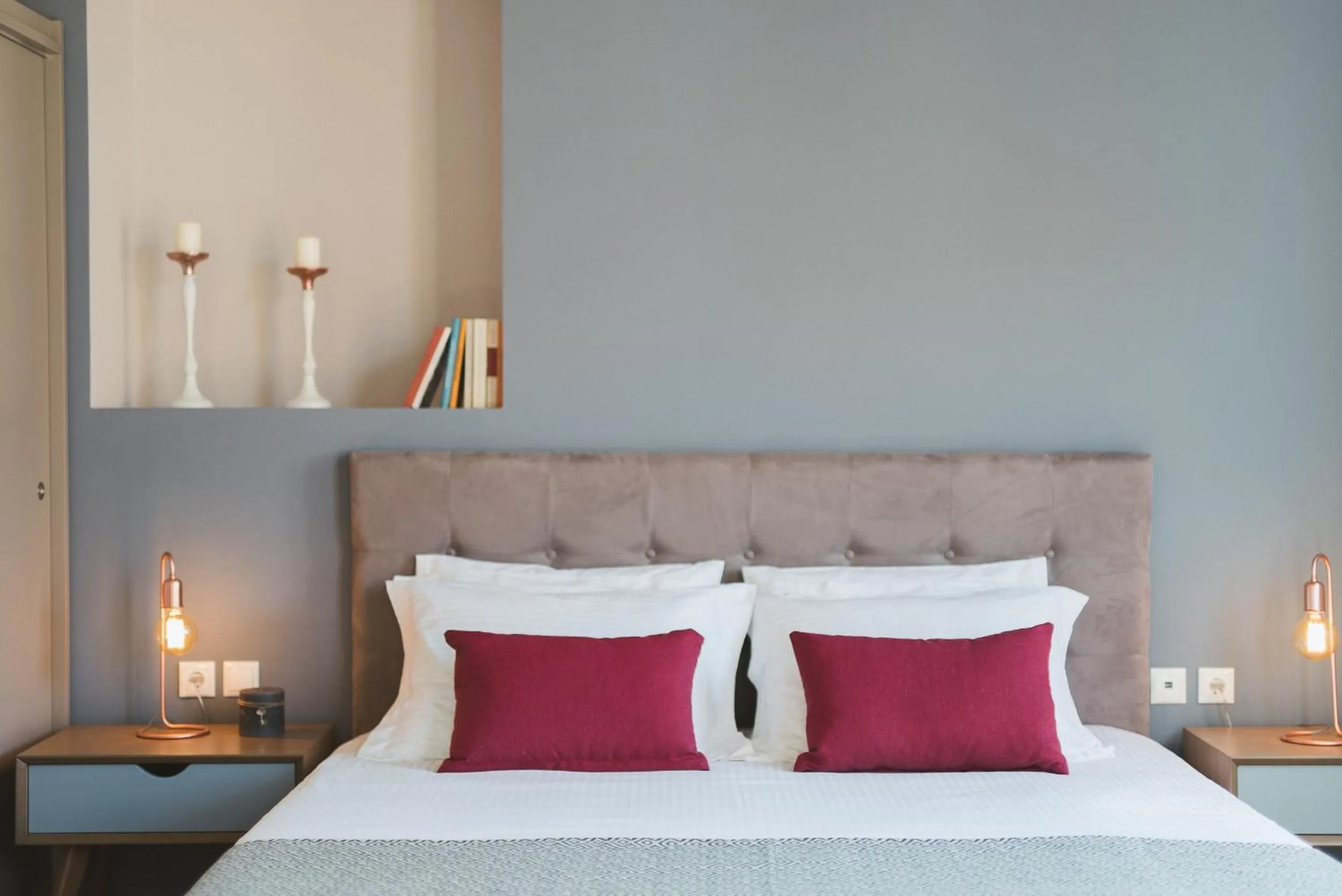 Decorative detail, Bed in Bluebell Luxury Suites