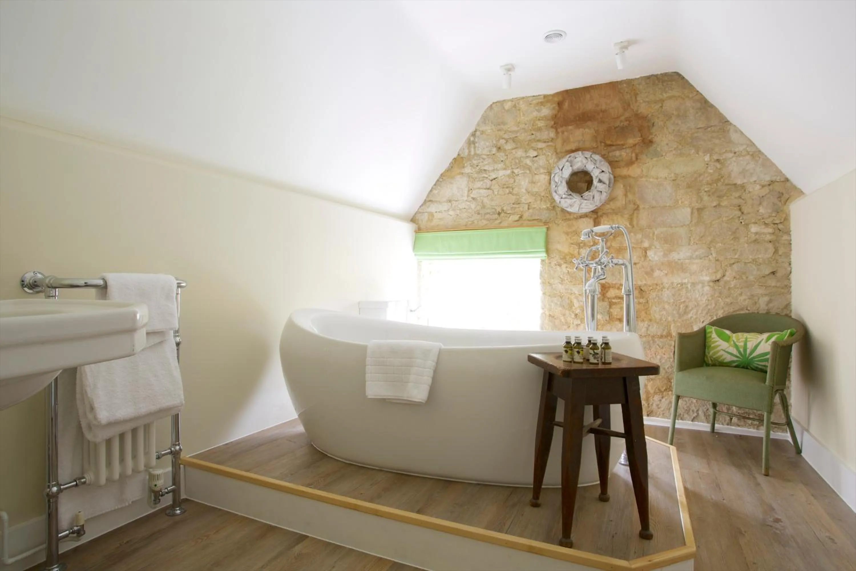 Bathroom in The Royal Oak