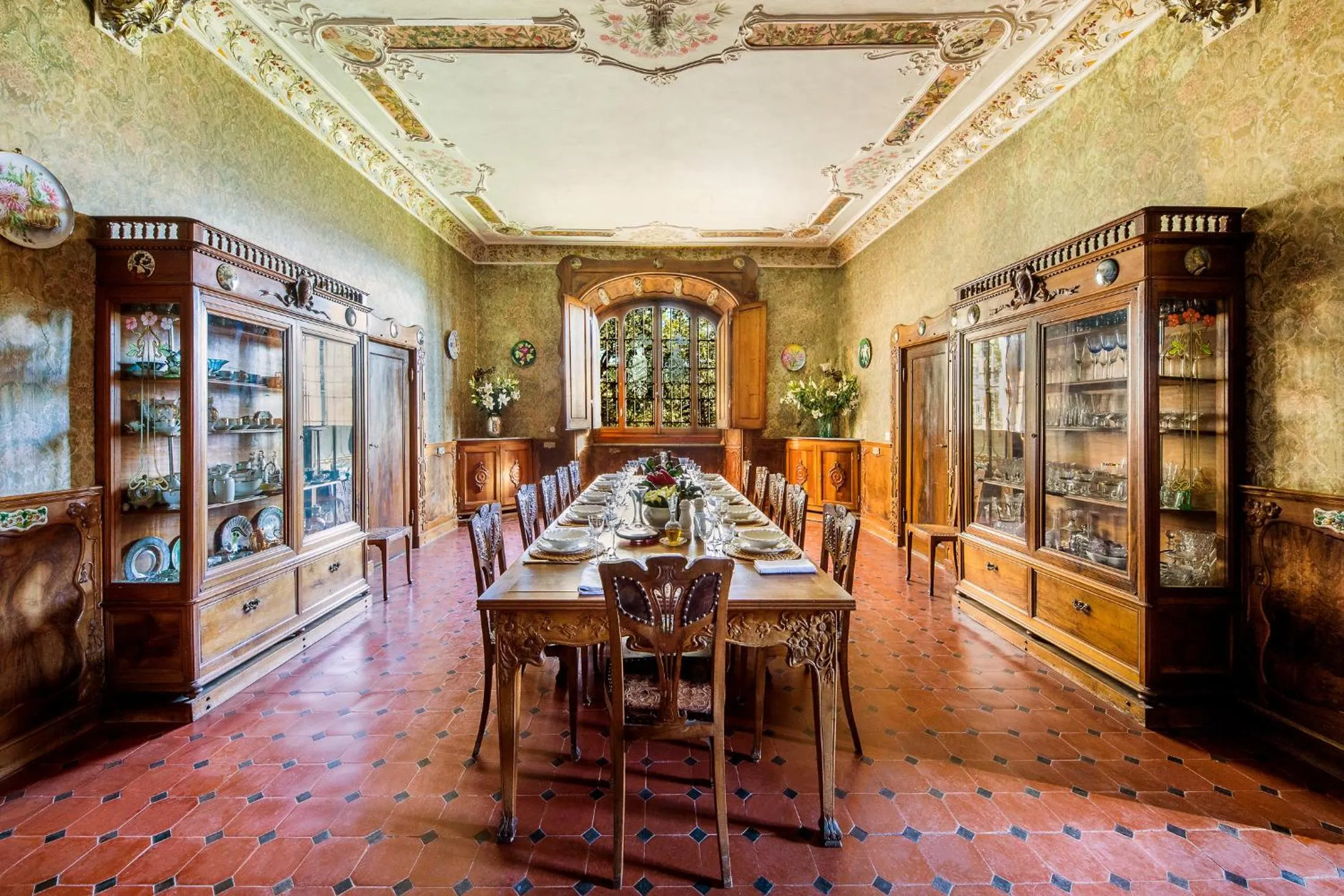 Dining area in Castello di Cafaggio