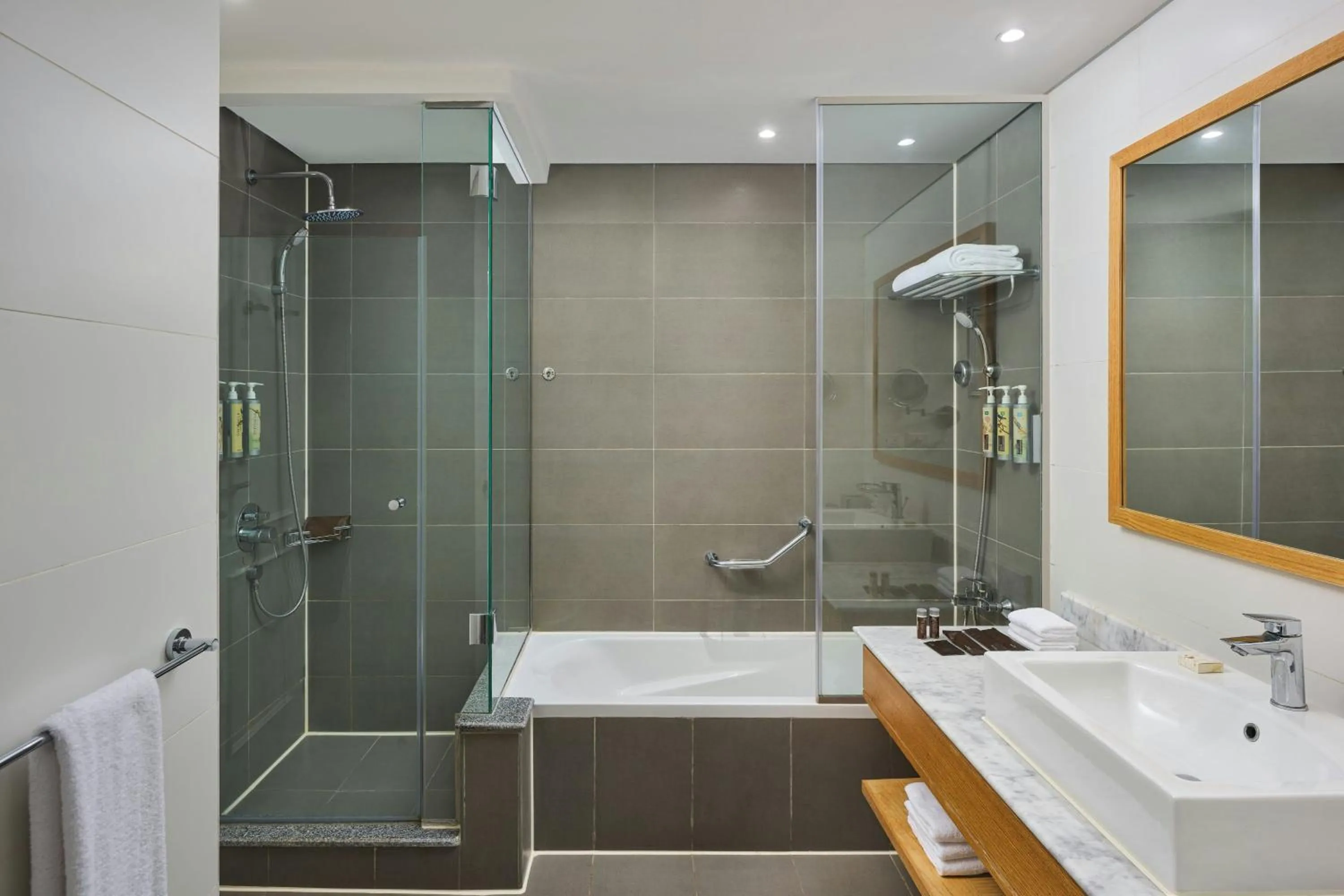 Bathroom in Renaissance Sharm El Sheikh Golden View Beach Resort