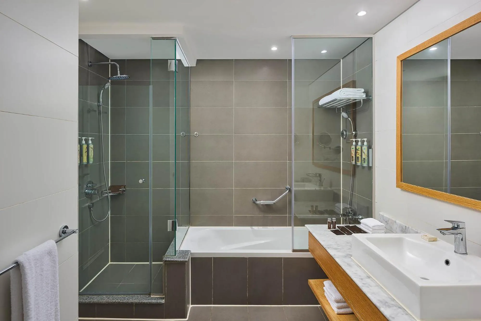 Bathroom in Renaissance Sharm El Sheikh Golden View Beach Resort