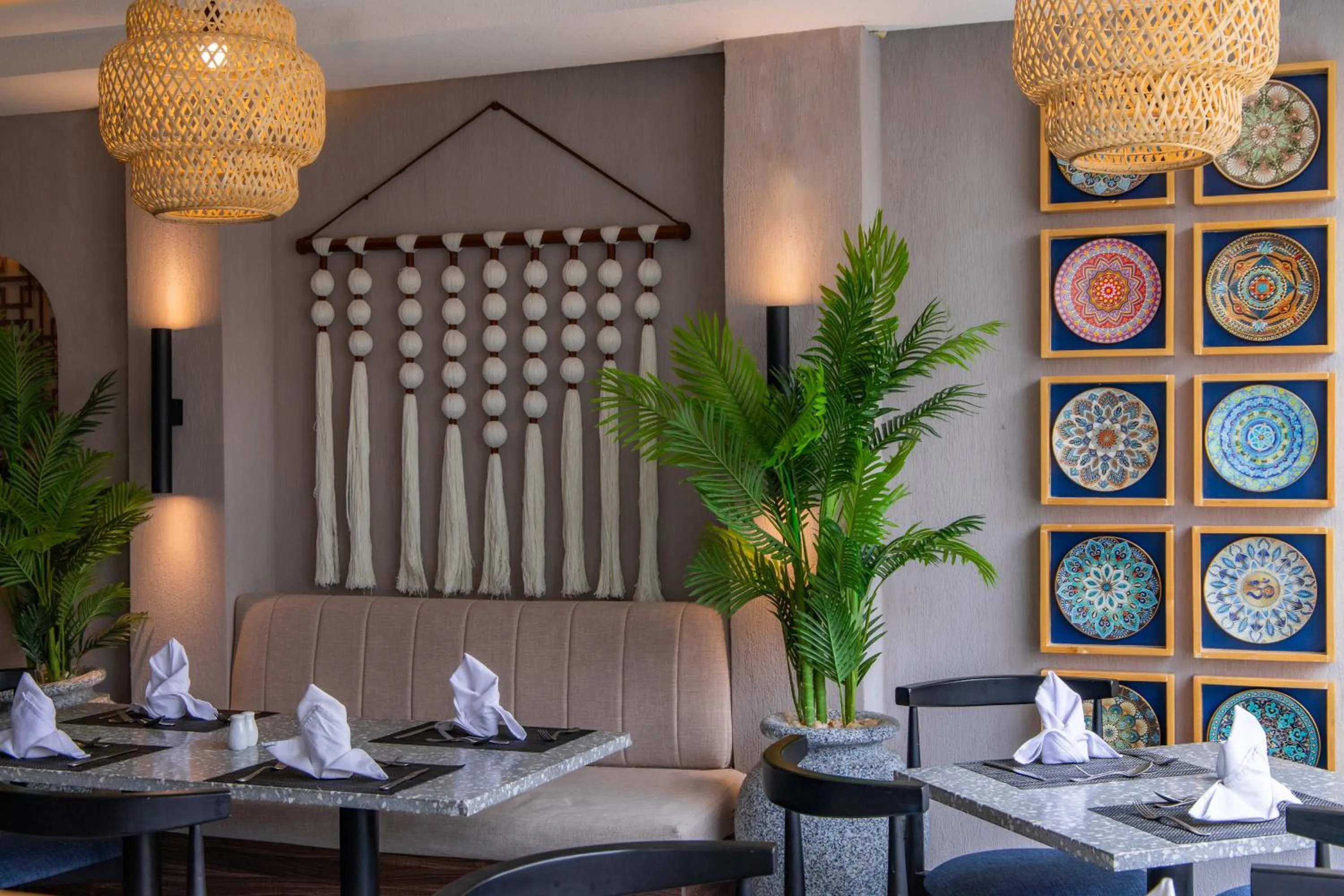 Restaurant/places to eat in Sunny Days El Palacio Resort & Spa