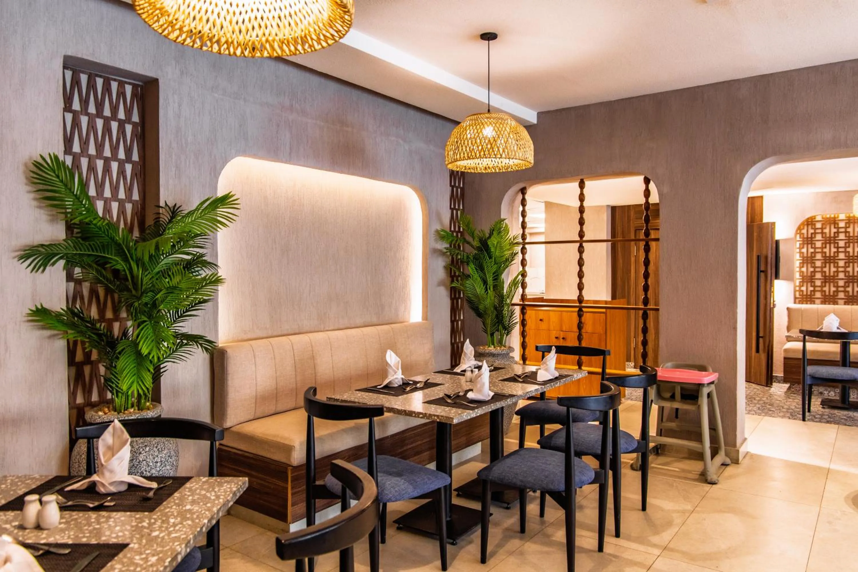 Restaurant/places to eat in Sunny Days El Palacio Resort & Spa