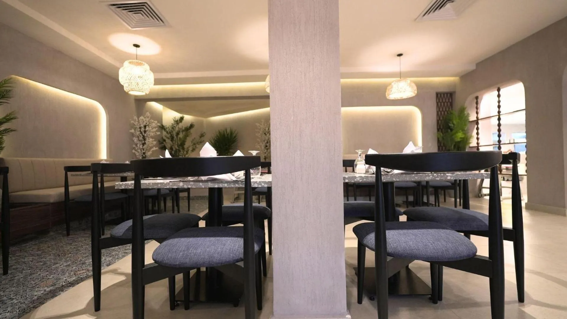 Restaurant/places to eat in Sunny Days El Palacio Resort & Spa