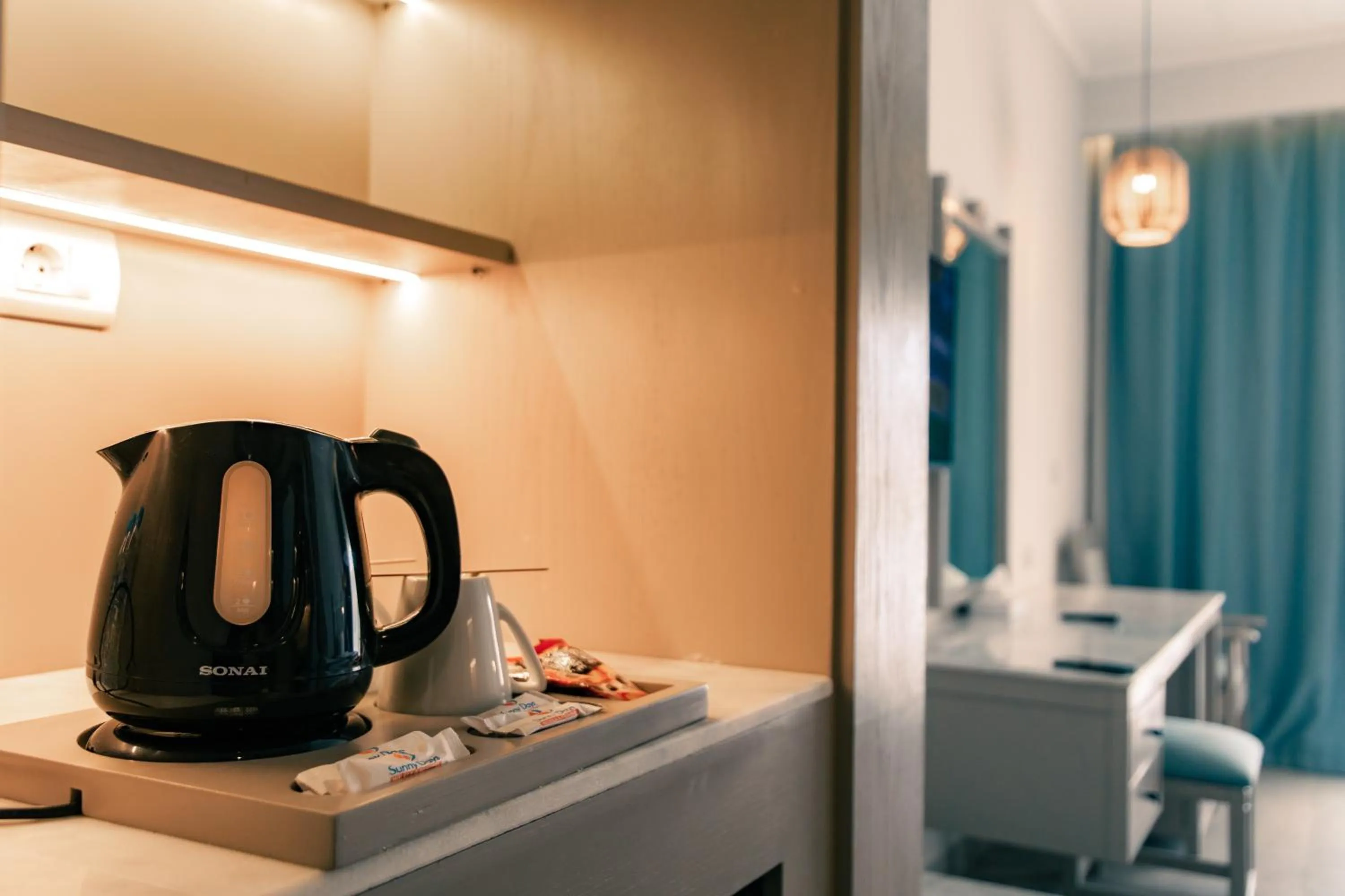 Coffee/tea facilities in Sunny Days El Palacio Resort & Spa