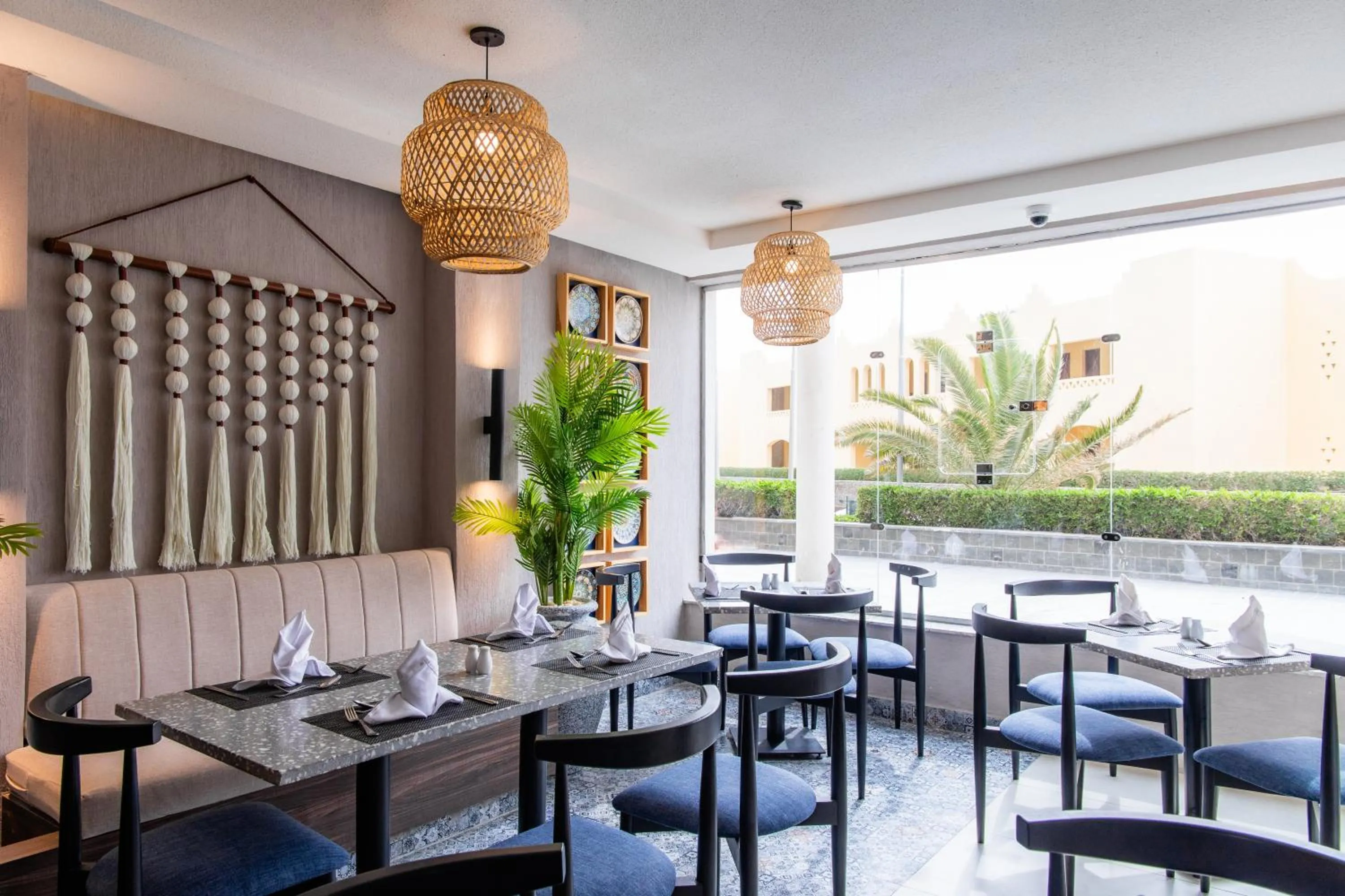 Restaurant/places to eat in Sunny Days El Palacio Resort & Spa