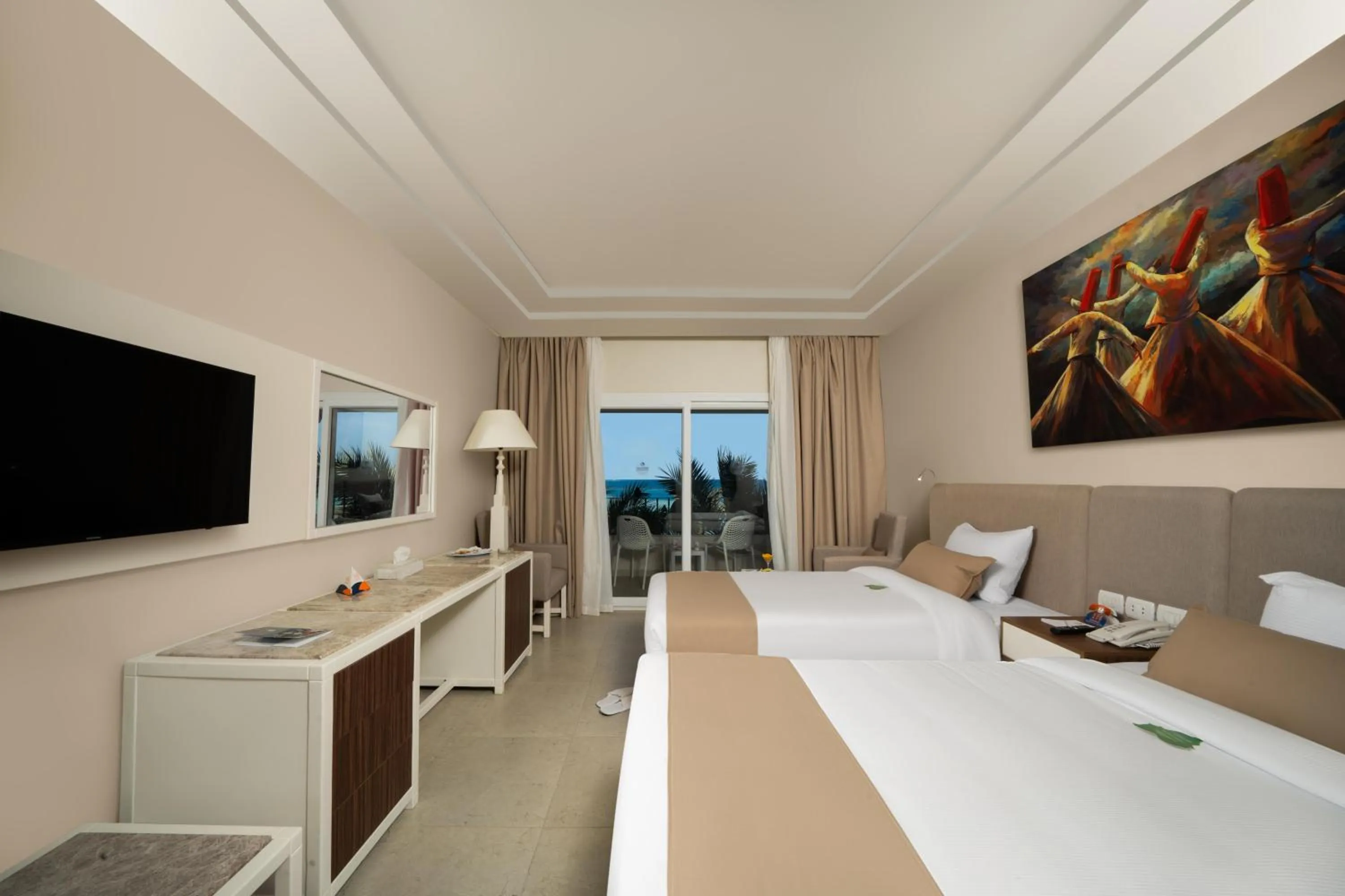 Photo of the whole room, Bed in Sunny Days El Palacio Resort & Spa