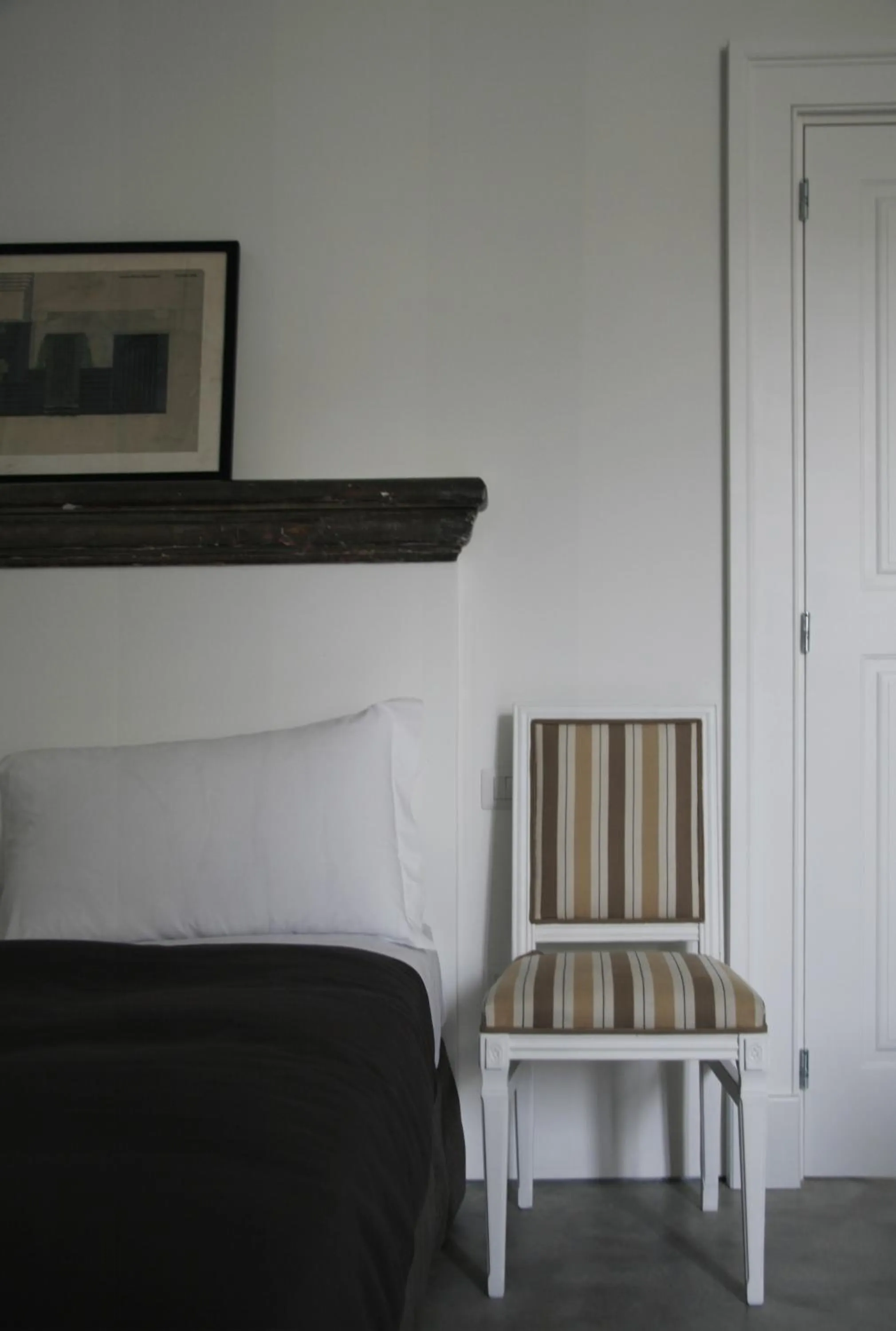 Photo of the whole room in Belledonne Suite & Gallery