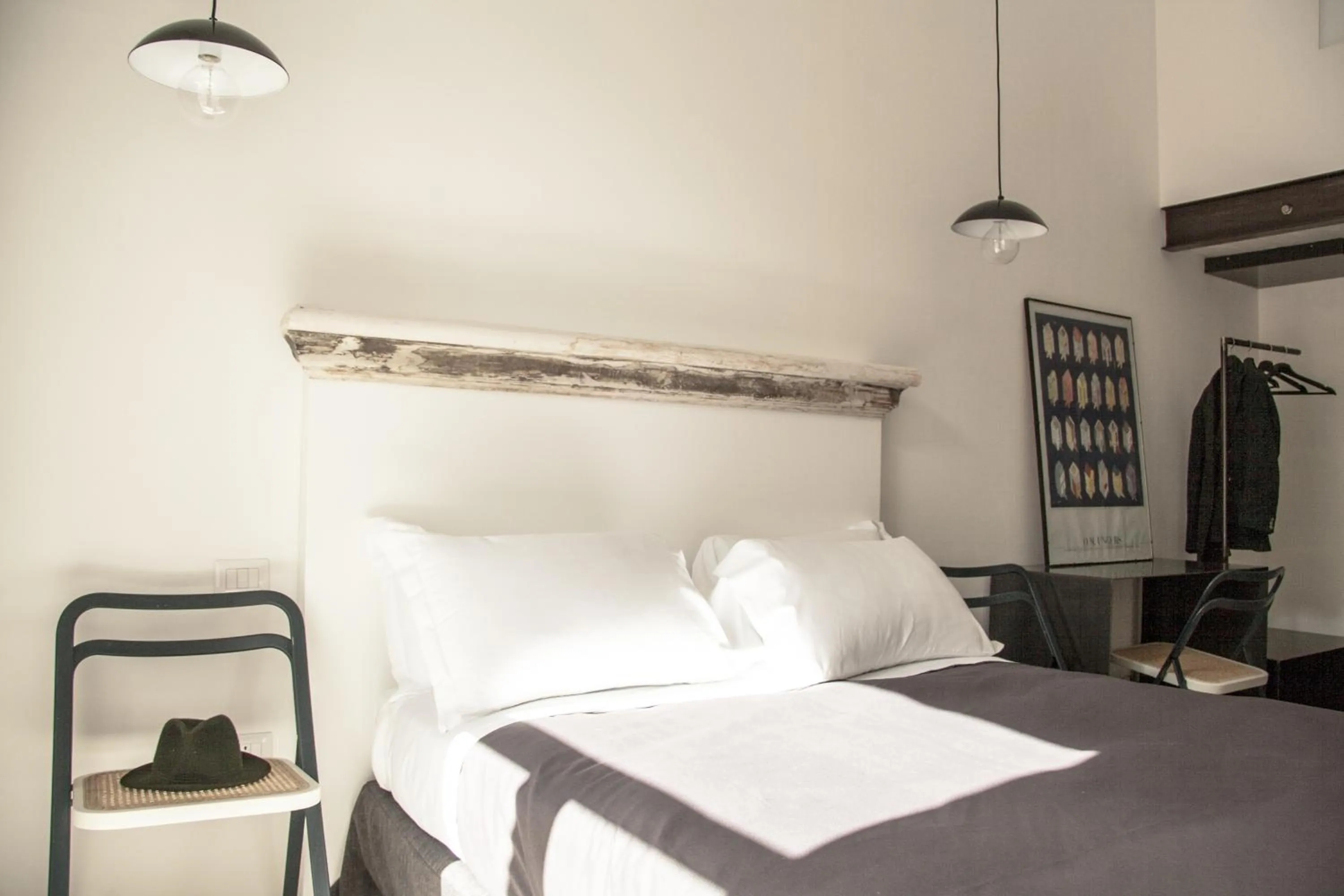 Photo of the whole room, Bed in Belledonne Suite & Gallery