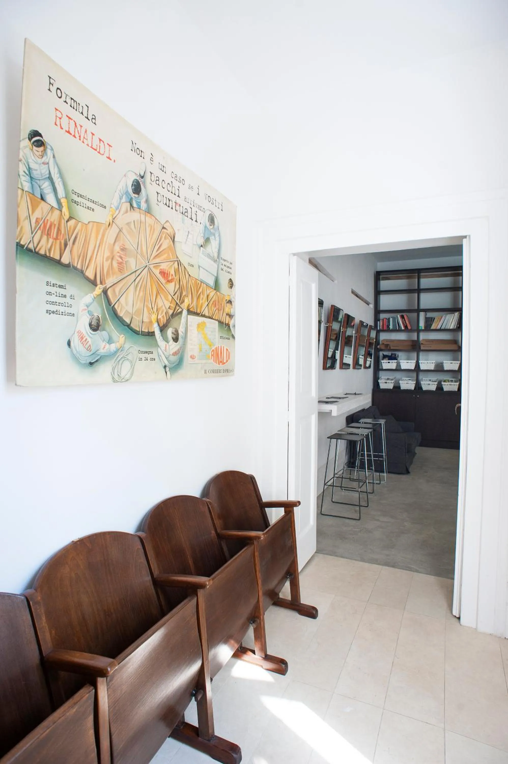 Decorative detail in Belledonne Suite & Gallery