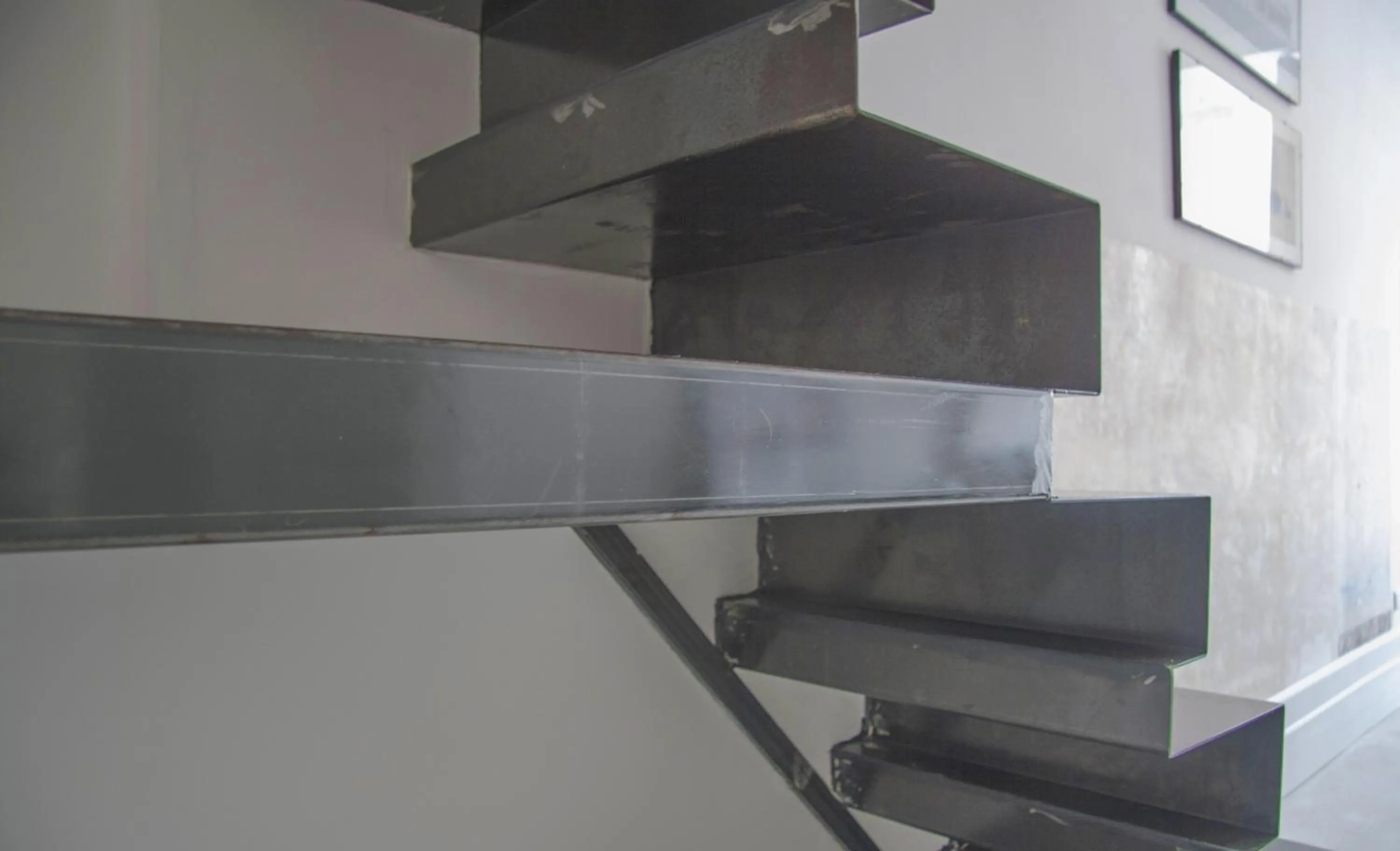 Decorative detail in Belledonne Suite & Gallery