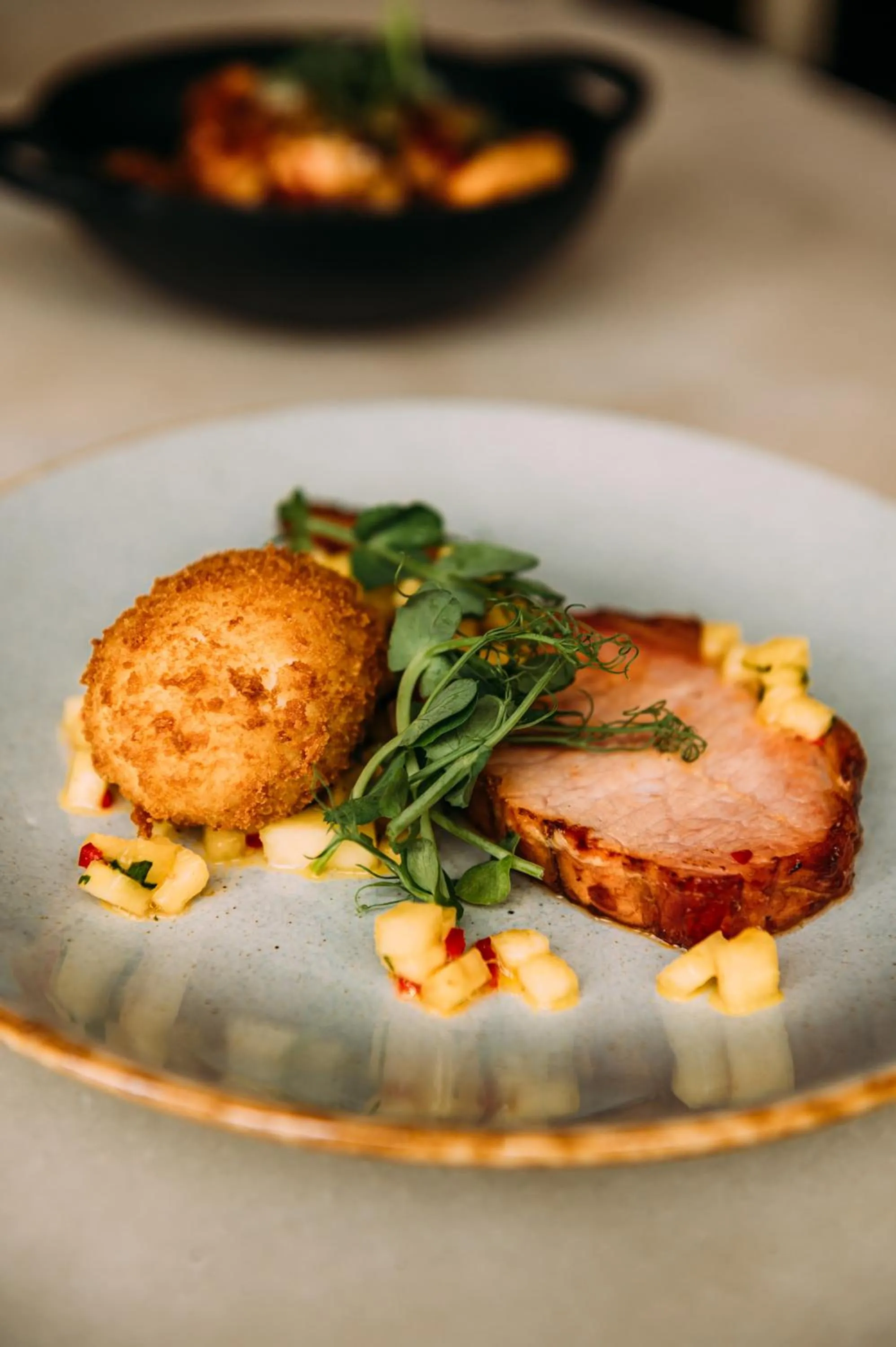 Restaurant/places to eat in The Royal Hotel