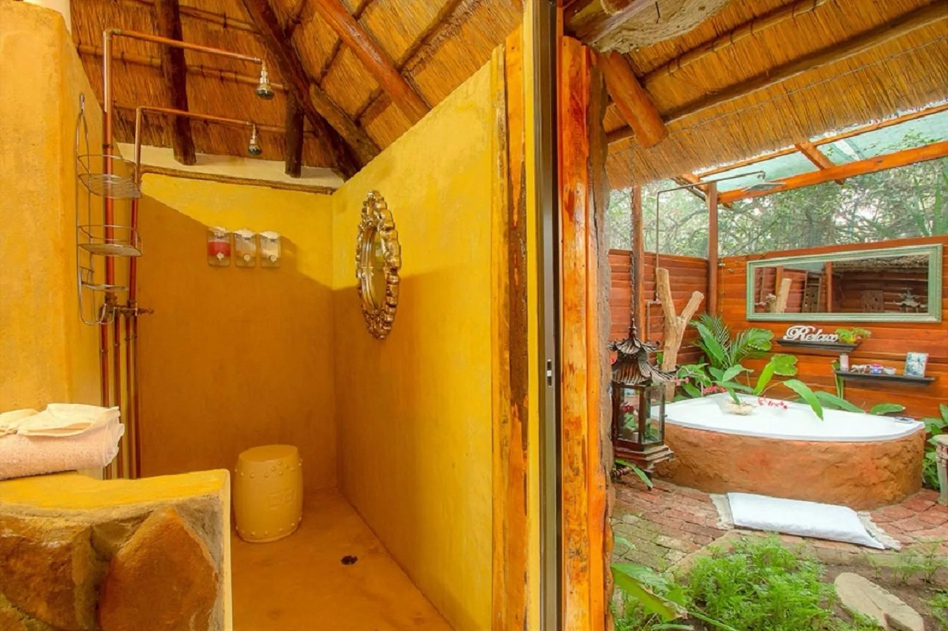 Shower in Wielewaal Bush Lodge