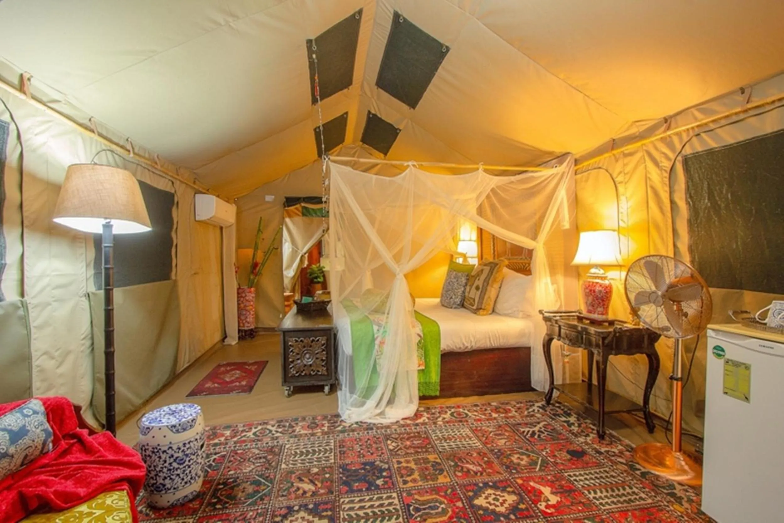 Property building, Bed in Wielewaal Bush Lodge