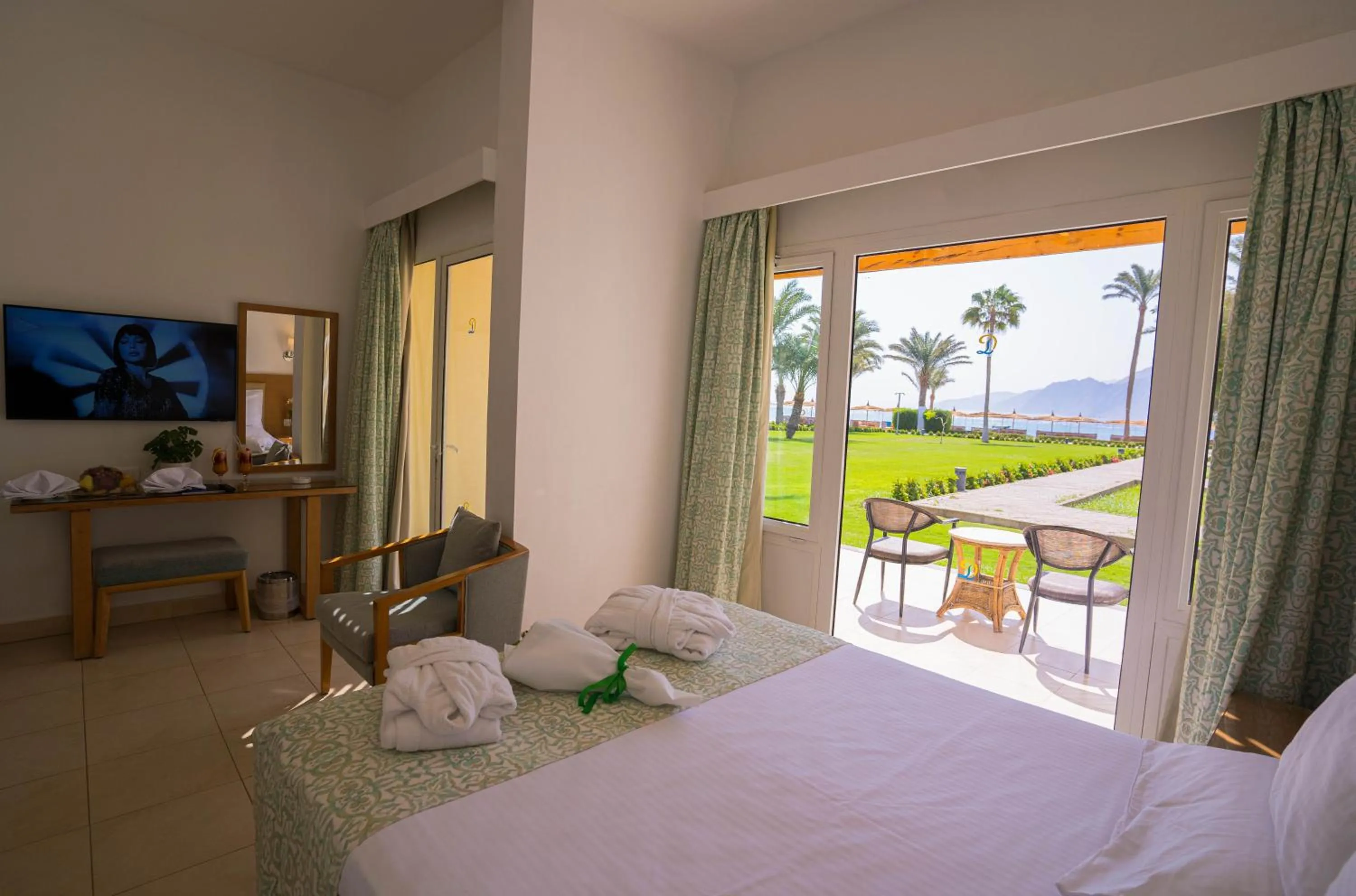 Property building, Bed in Dahab Lagoon Club & Resort Ex Tirana Dahab