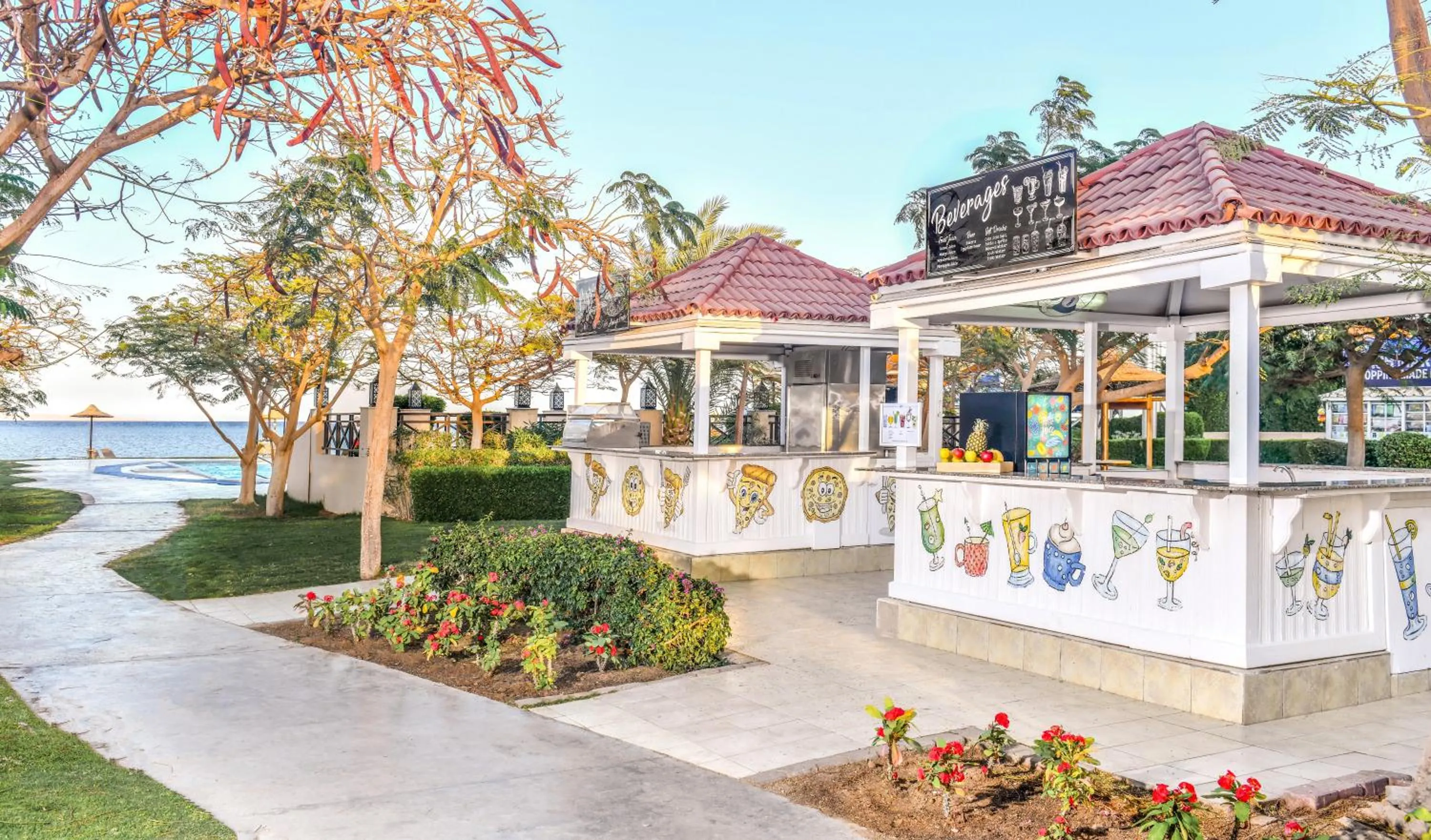 Food in JAZ Aquamarine