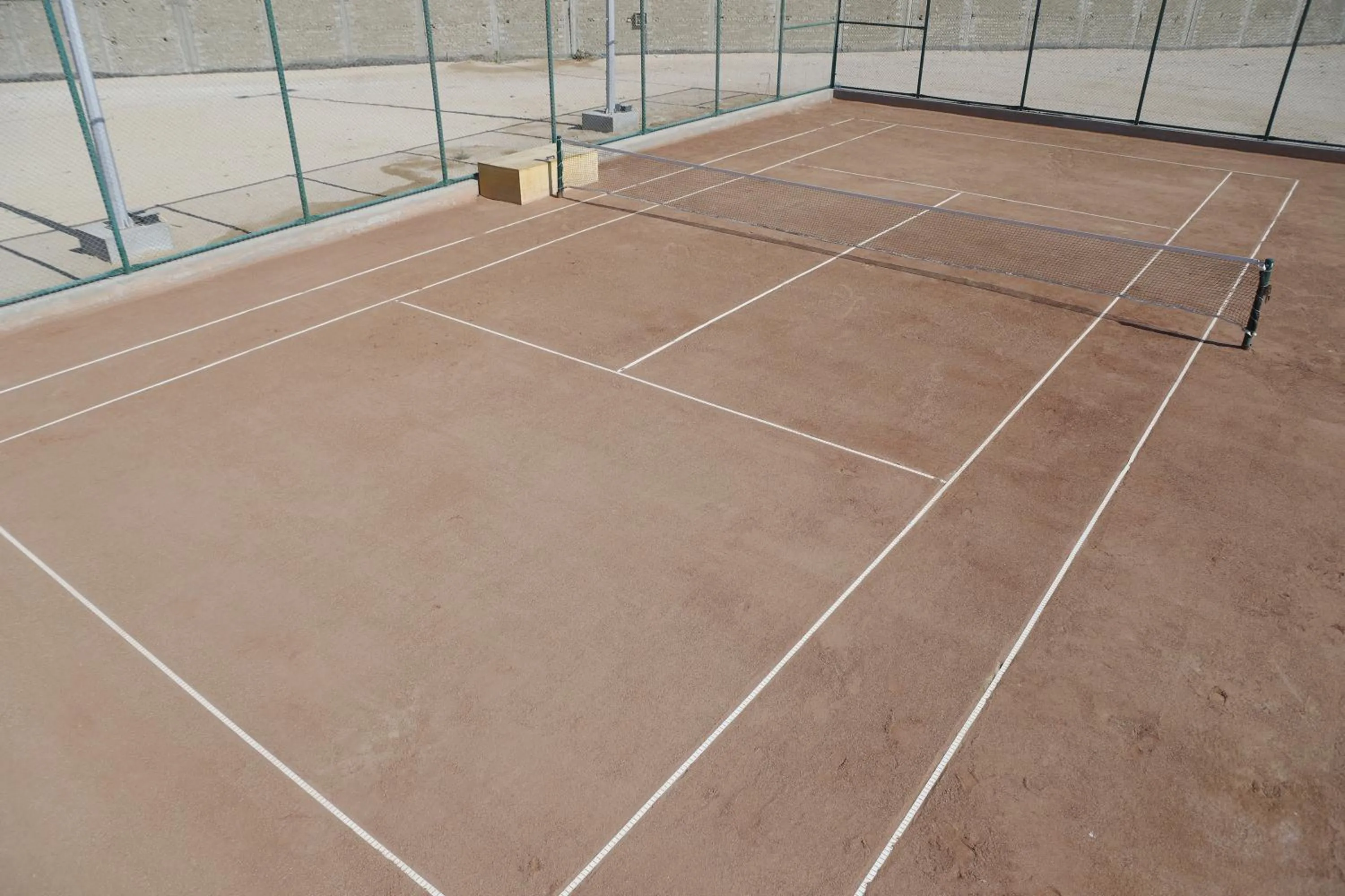Tennis court in JAZ Aquamarine