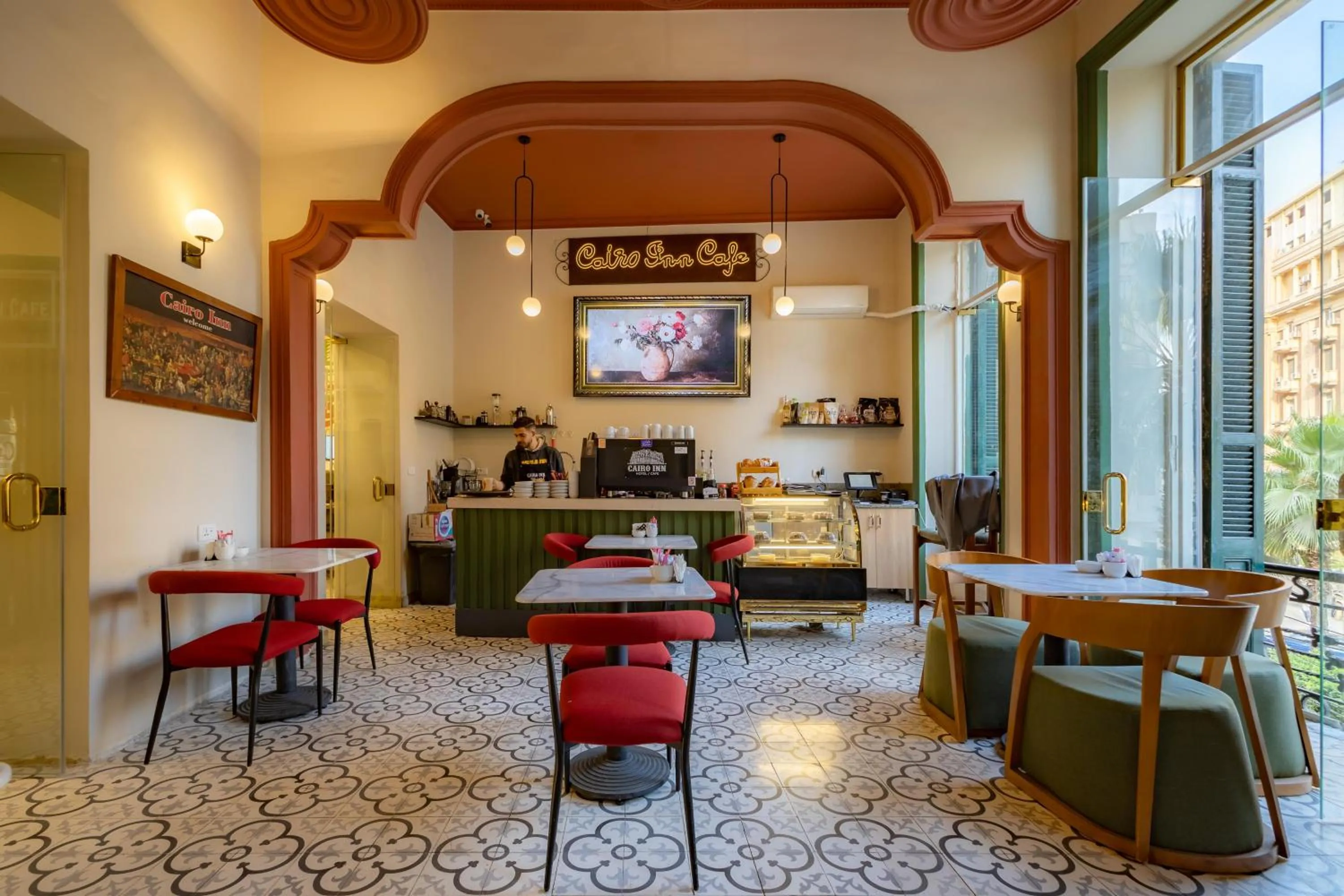 Restaurant/places to eat in Cairo Inn