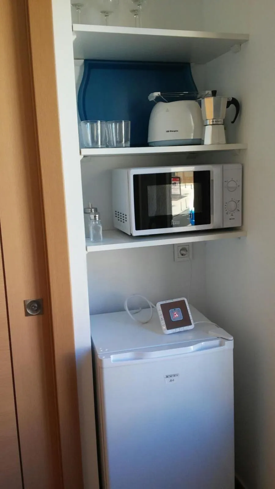 Kitchen or kitchenette in Apartamentos Turísticos La Garza