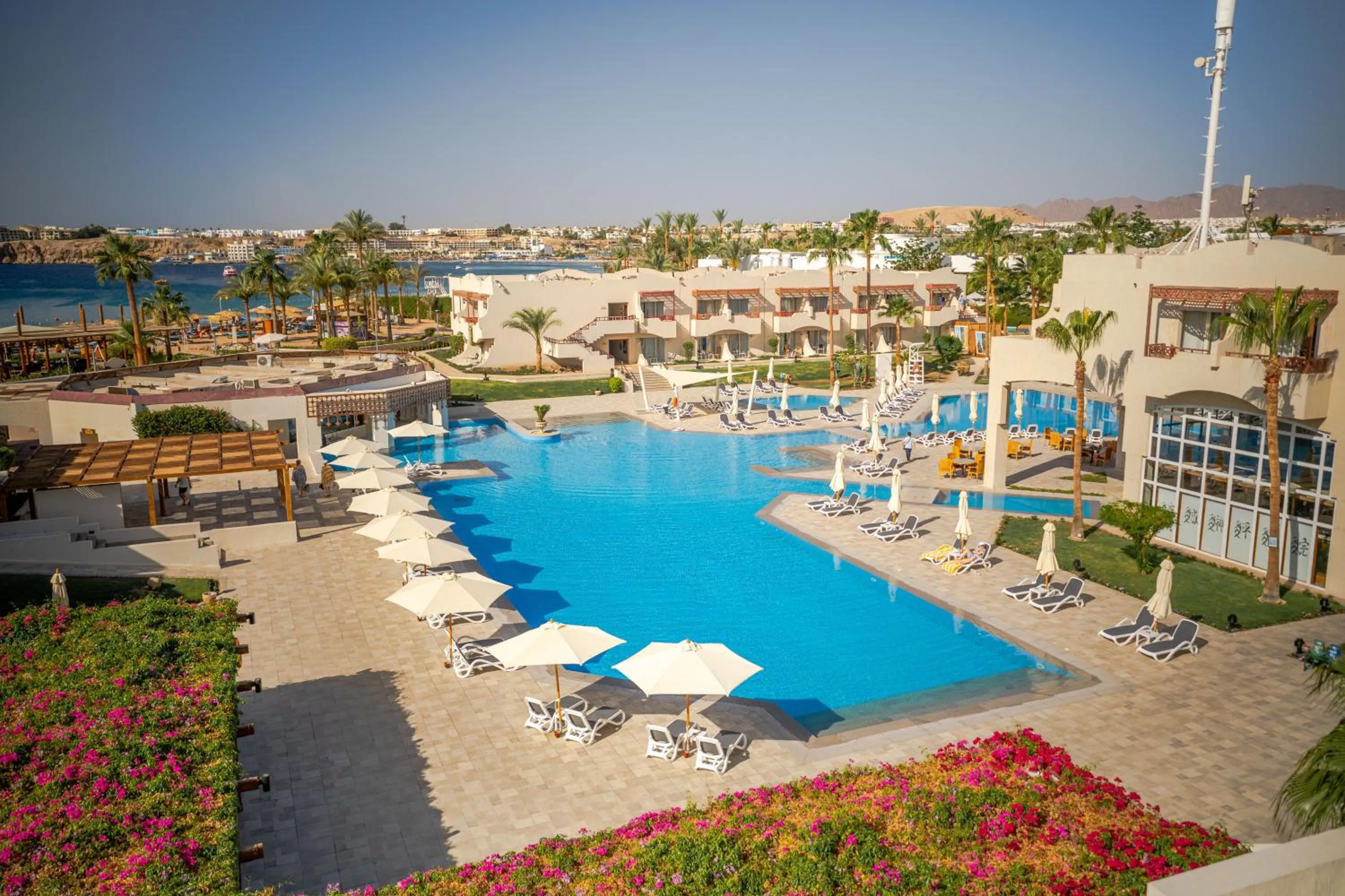 Swimming pool in Naama Bay Promenade Beach Resort Managed By Accor