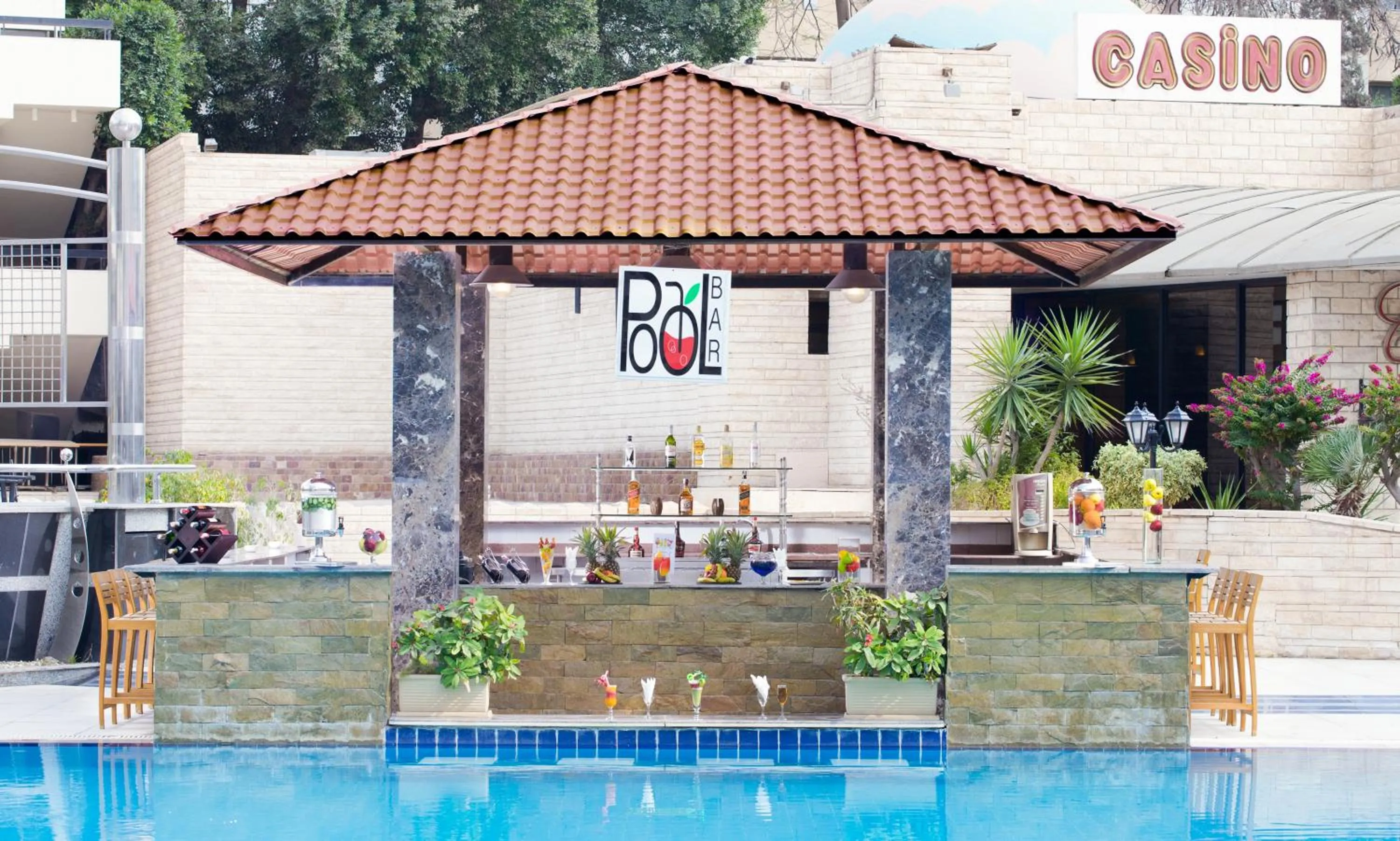 Lounge or bar in Le Passage Cairo Hotel & Casino